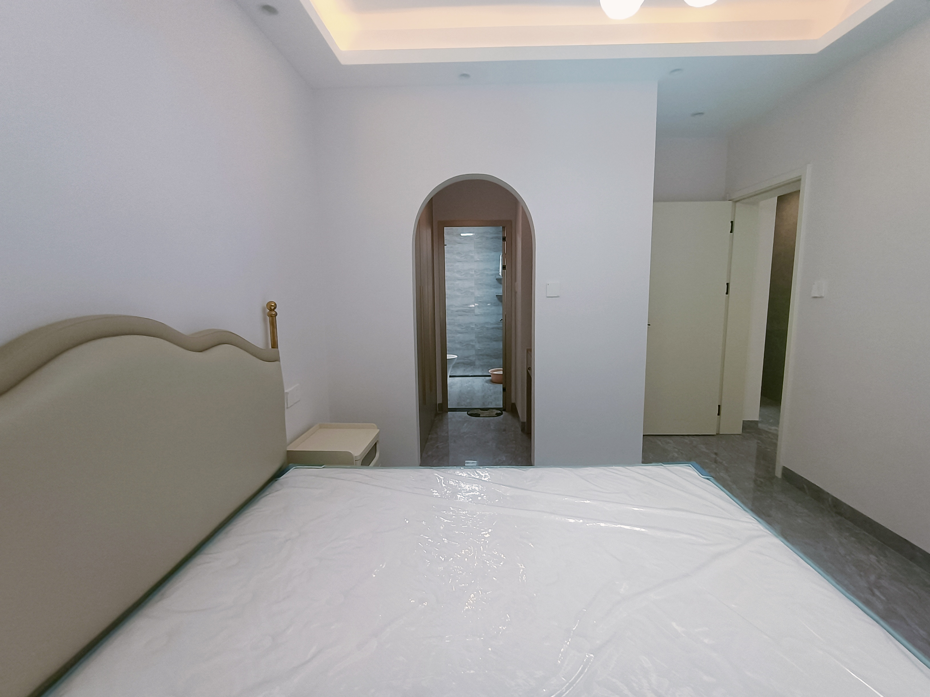 绿地城逸园  3室2厅2卫   2800.00元/月室内图