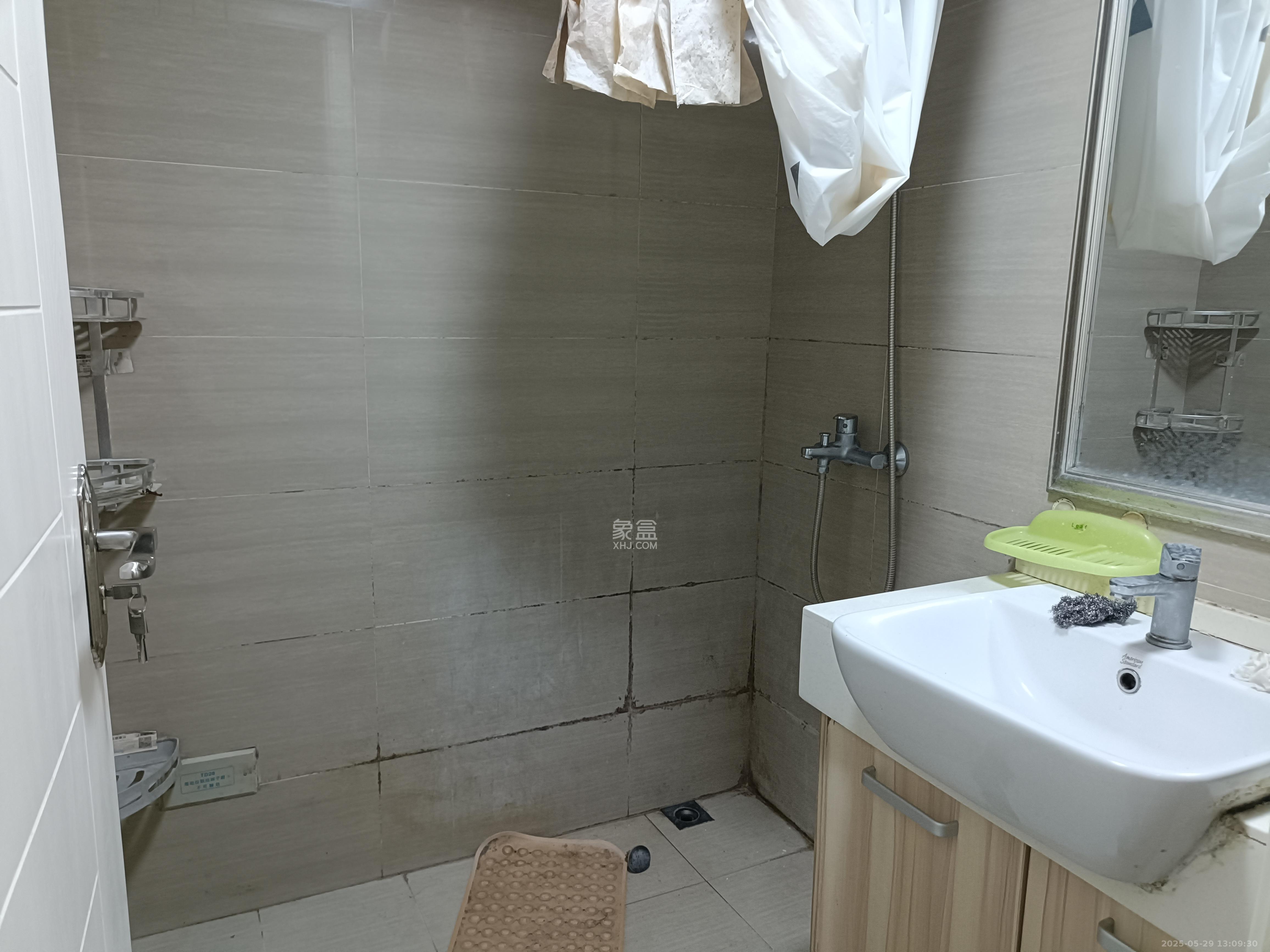 美洲故事高层 2室0厅0卫 1700.0元/月 美洲故事高层 2室0厅0卫 1700.0元/月室内图