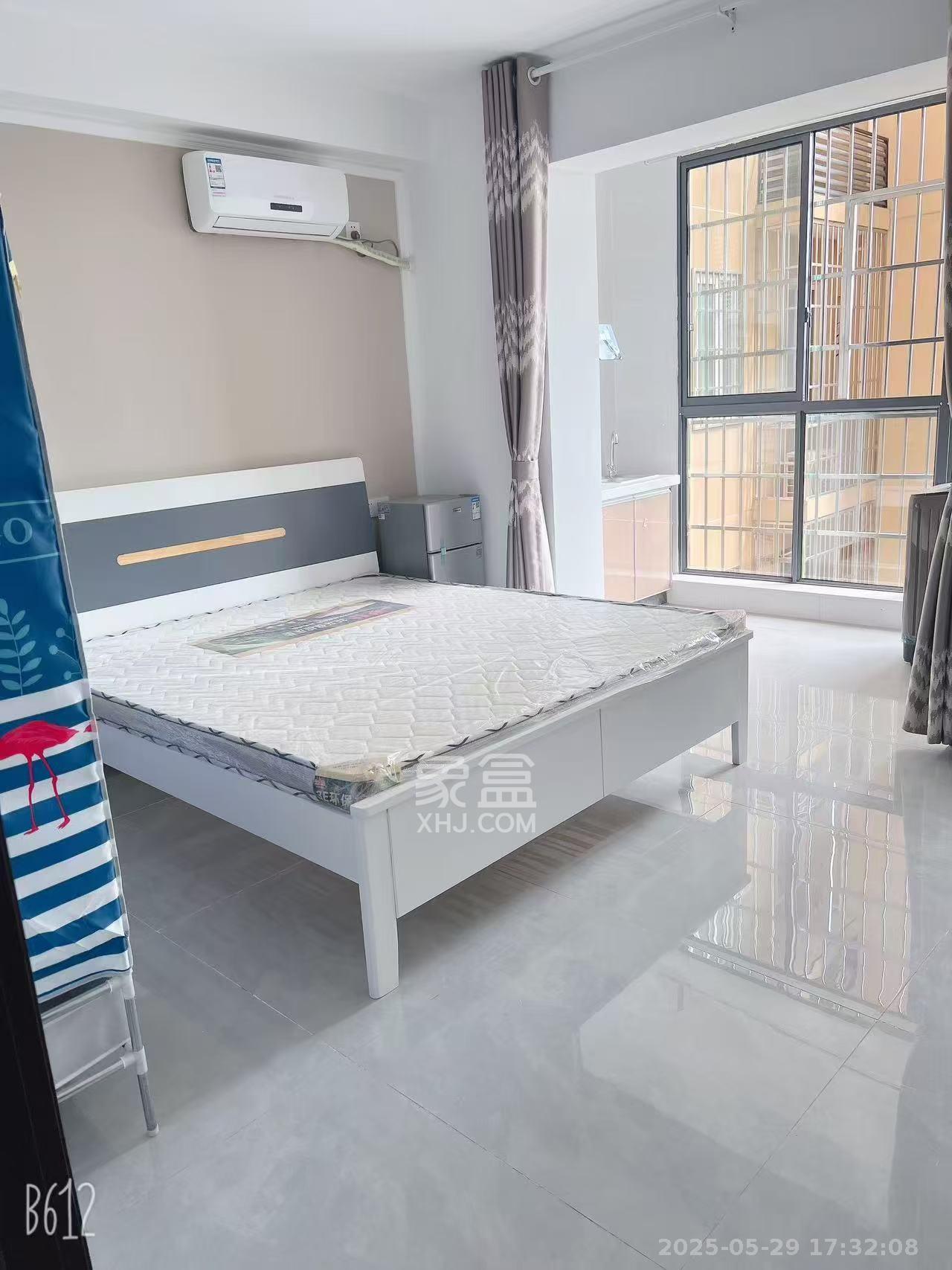 洋湖和园(福联嘉苑)  1室1厅1卫    1100.0元/月 洋湖和园(福联嘉苑)  1室1厅1卫    1100.0元/月