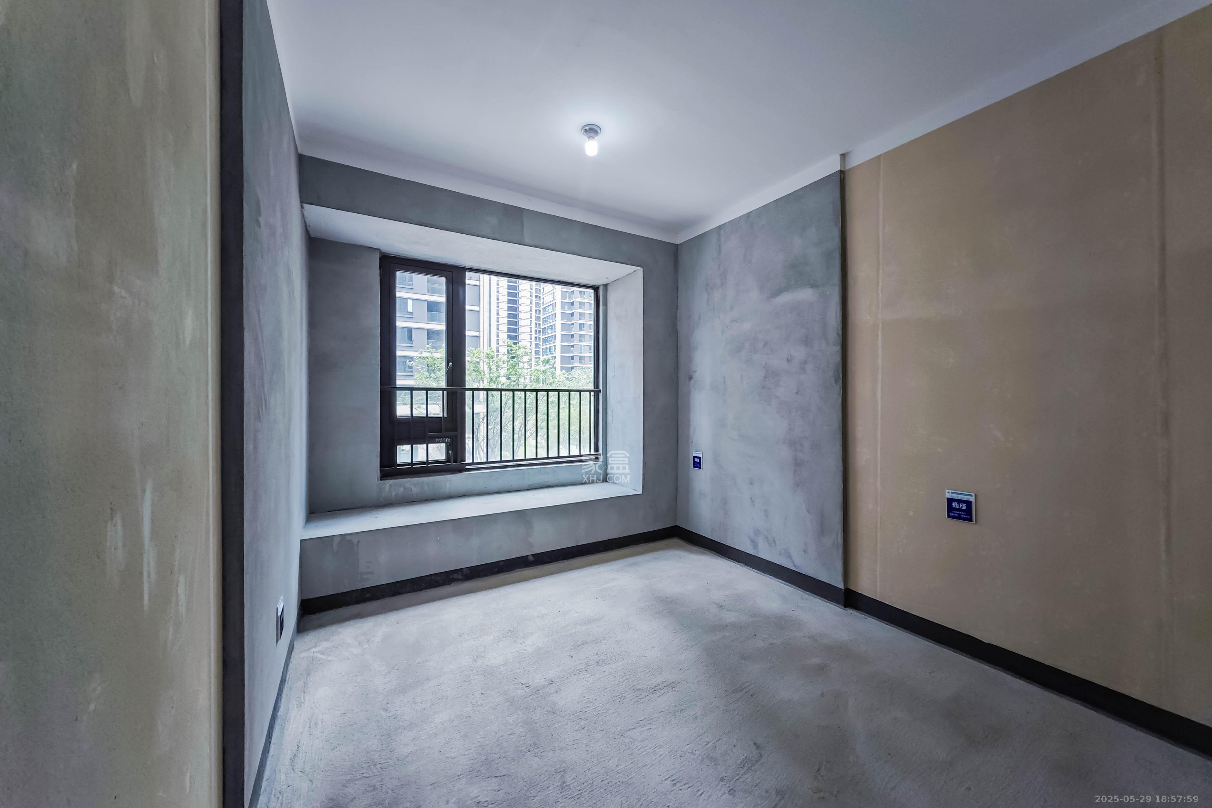 建发玖洲观澜  4室2厅2卫   238.00万其他