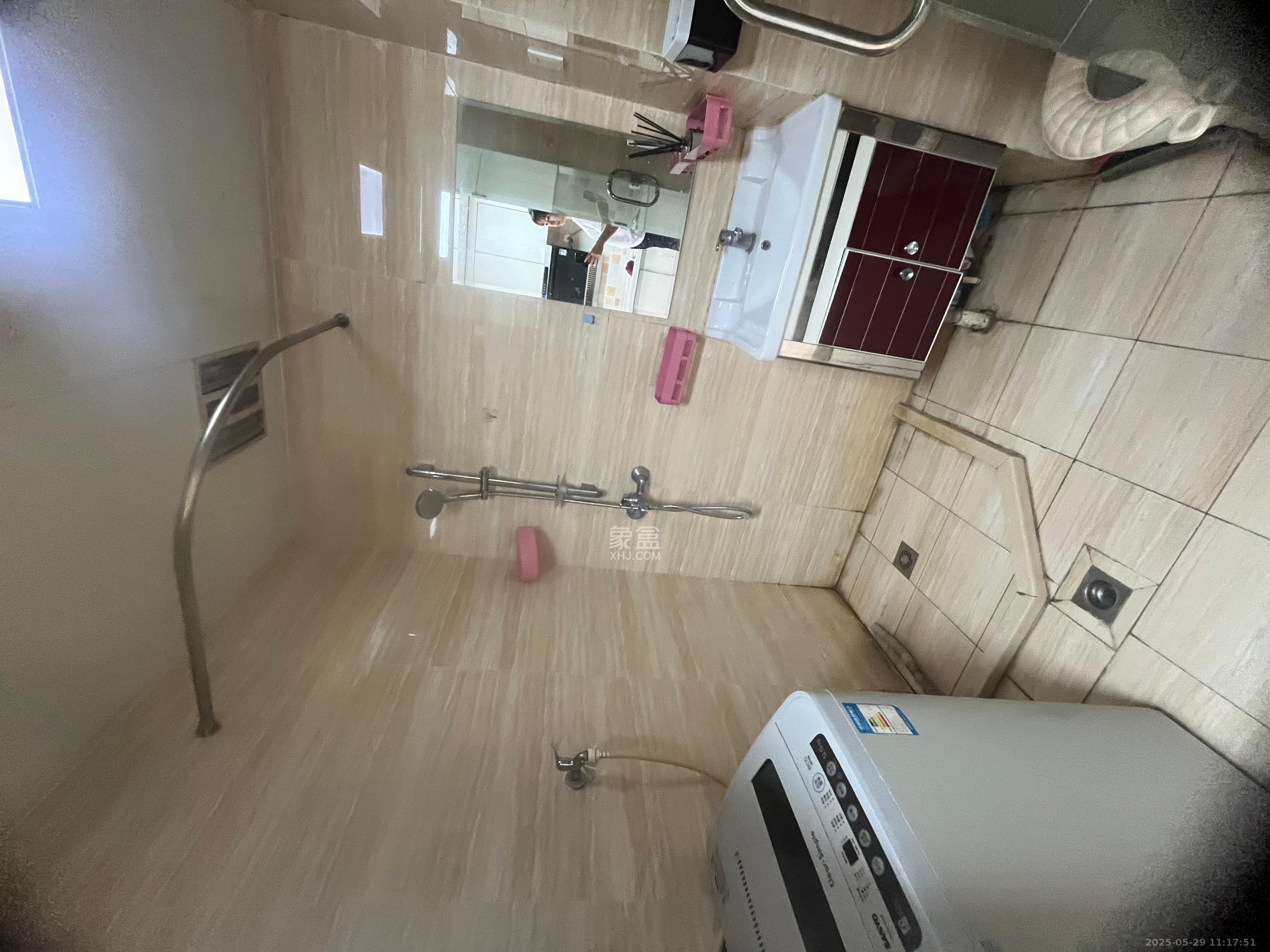 融科东南海  1室1厅1卫   1400.00元/月室内图