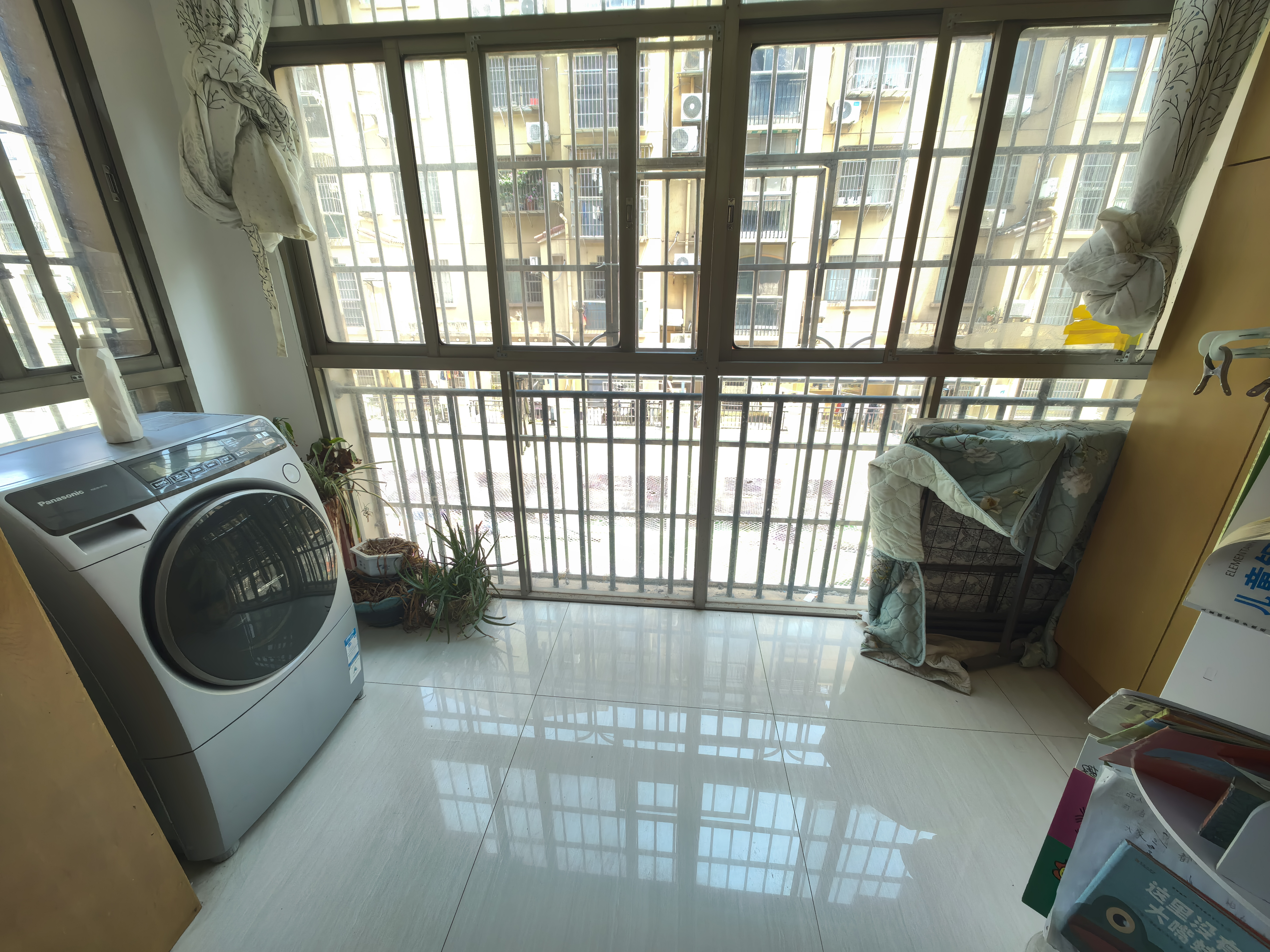 阳光爱琴海 2室2厅1卫 38.0万 阳光爱琴海 2室2厅1卫 38.0万室内图