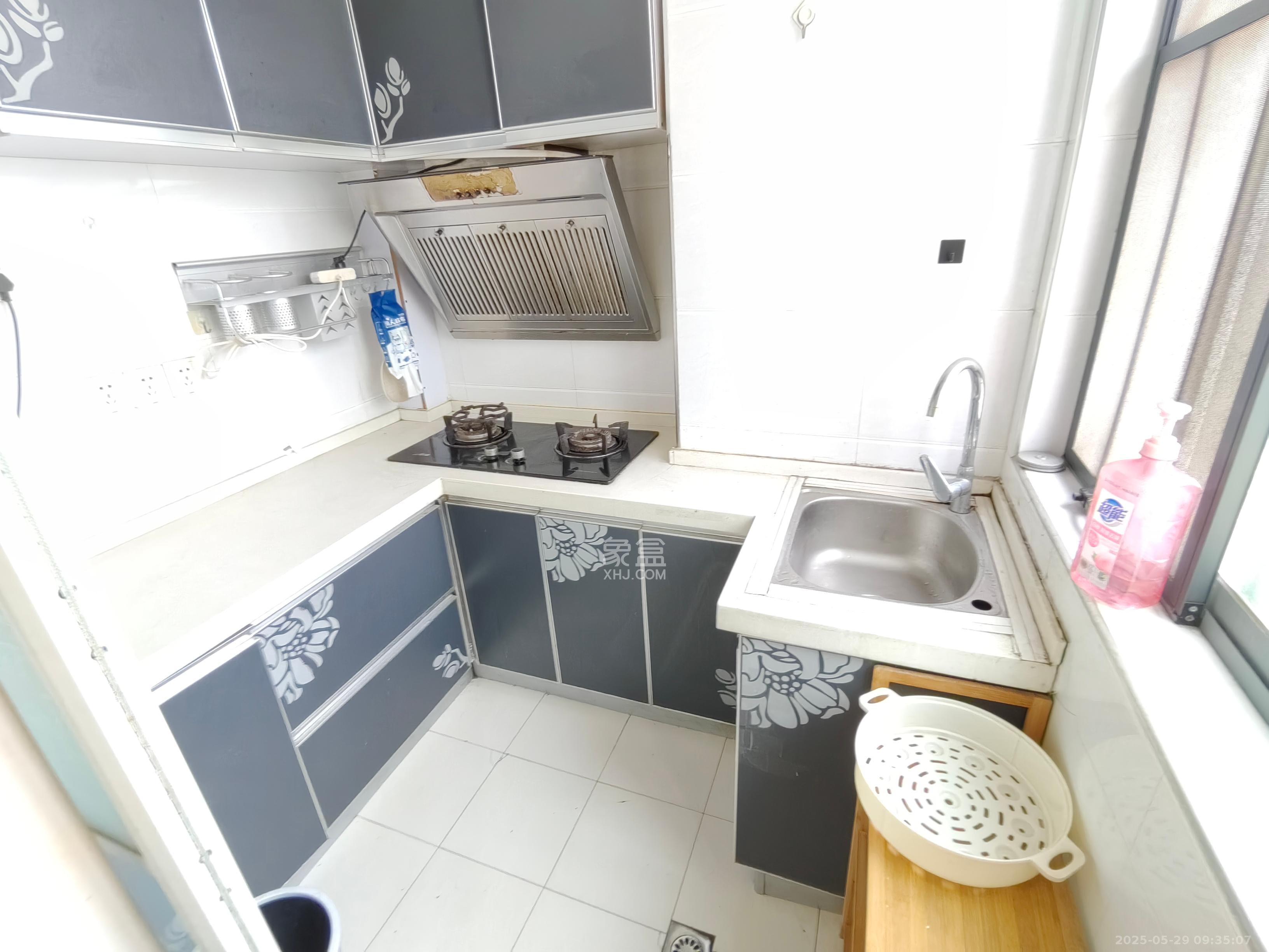 美寓明城 1室1厅1卫 2000.0元/月 美寓明城 1室1厅1卫 2000.0元/月室内图