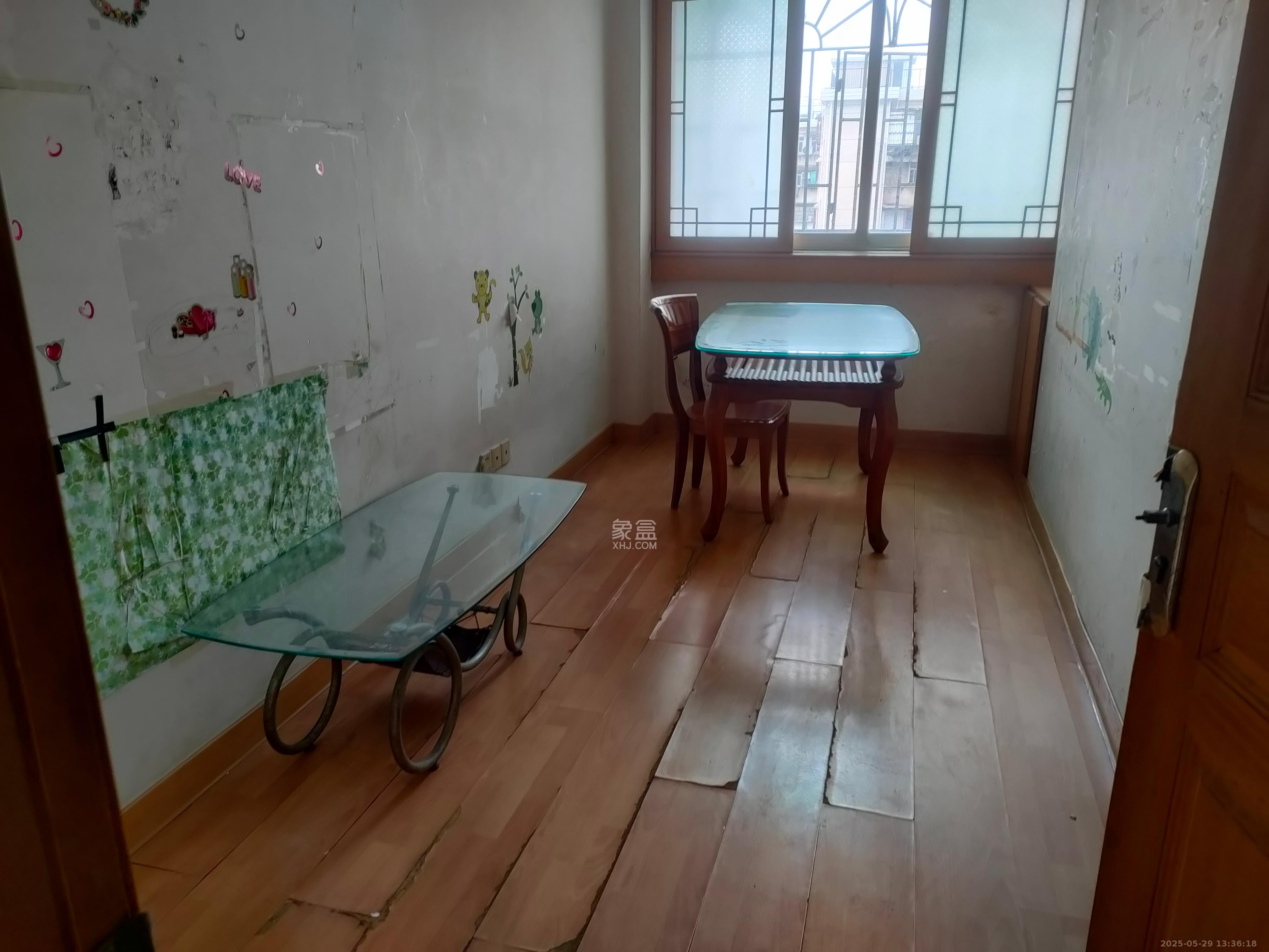 朝阳一、二村 3室2厅1卫 2200.0元/月 朝阳一、二村 3室2厅1卫 2200.0元/月室内图