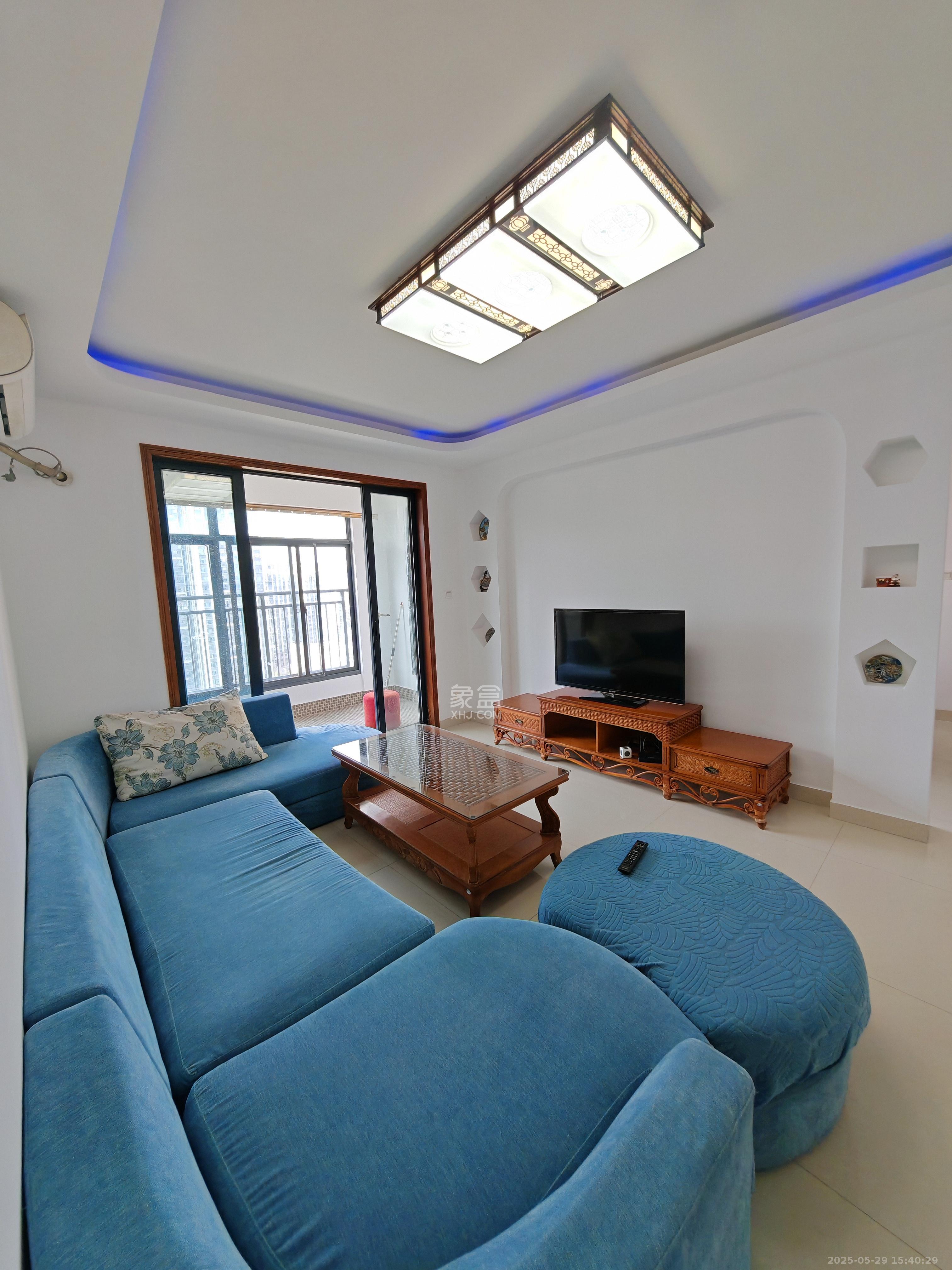 中建麓山和苑  3室2厅1卫    1600.0元/月 中建麓山和苑  3室2厅1卫    1600.0元/月室内图