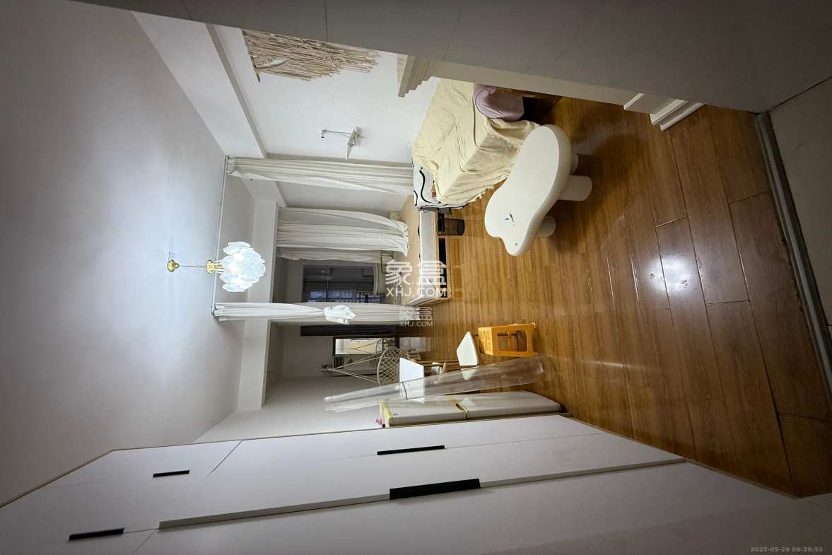 天心华庭 1室1厅1卫 2200.0元/月 天心华庭 1室1厅1卫 2200.0元/月室内图