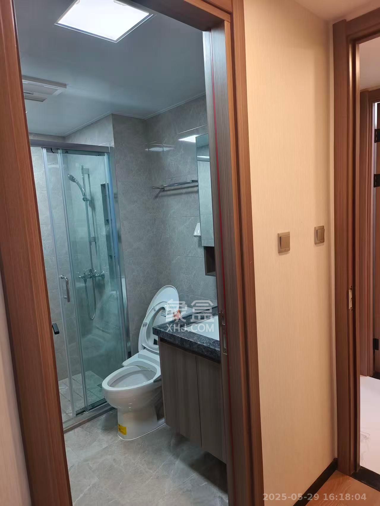 中海阅溪府  3室2厅2卫   3200.00元/月室内图