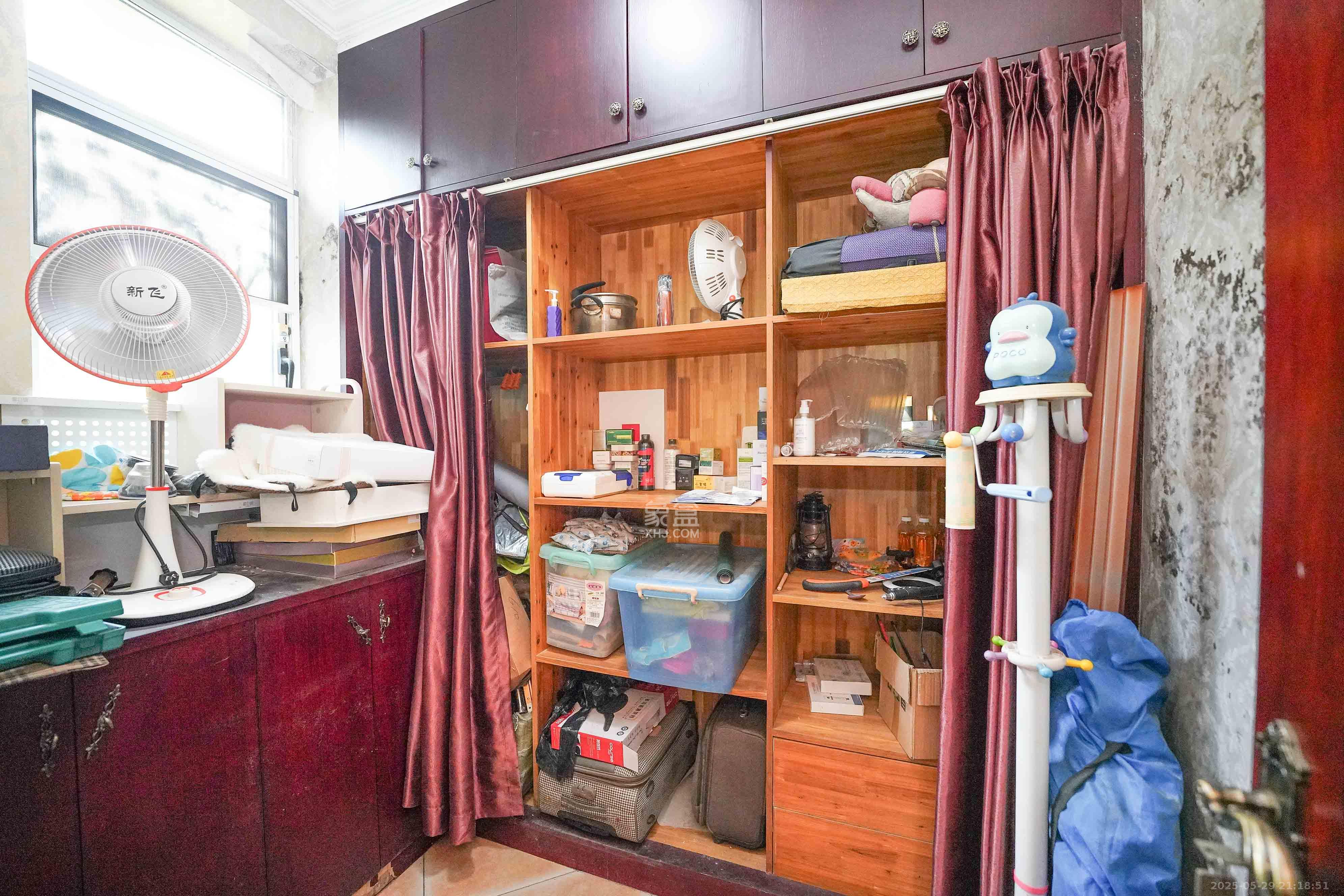 格兰小镇  5室2厅3卫    448.0万 格兰小镇  5室2厅3卫    448.0万其他