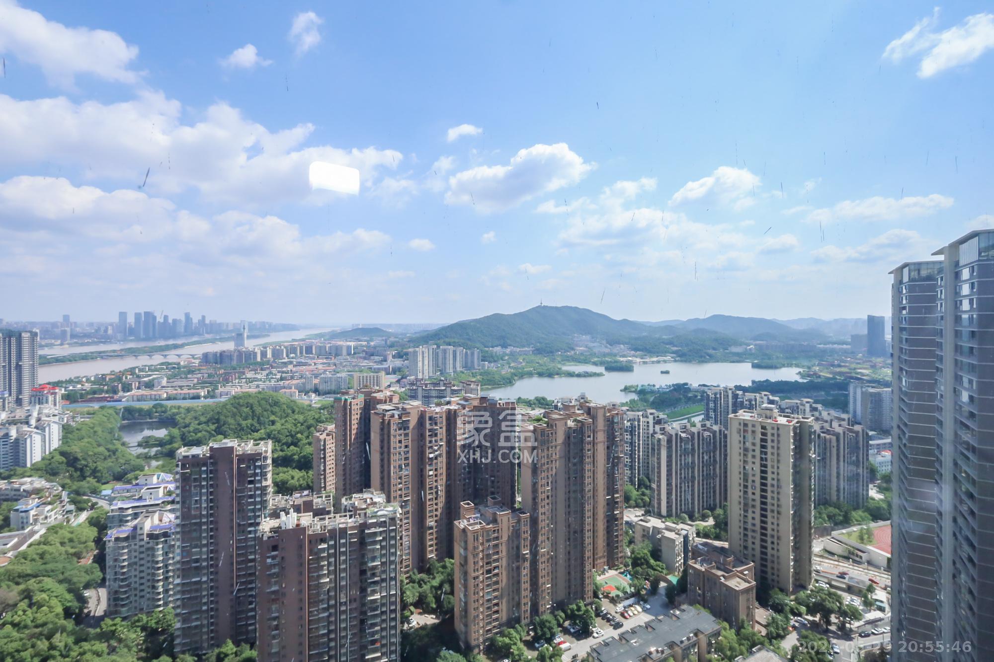 长沙悦府（华润万象城）  4室2厅3卫   650.00万其他