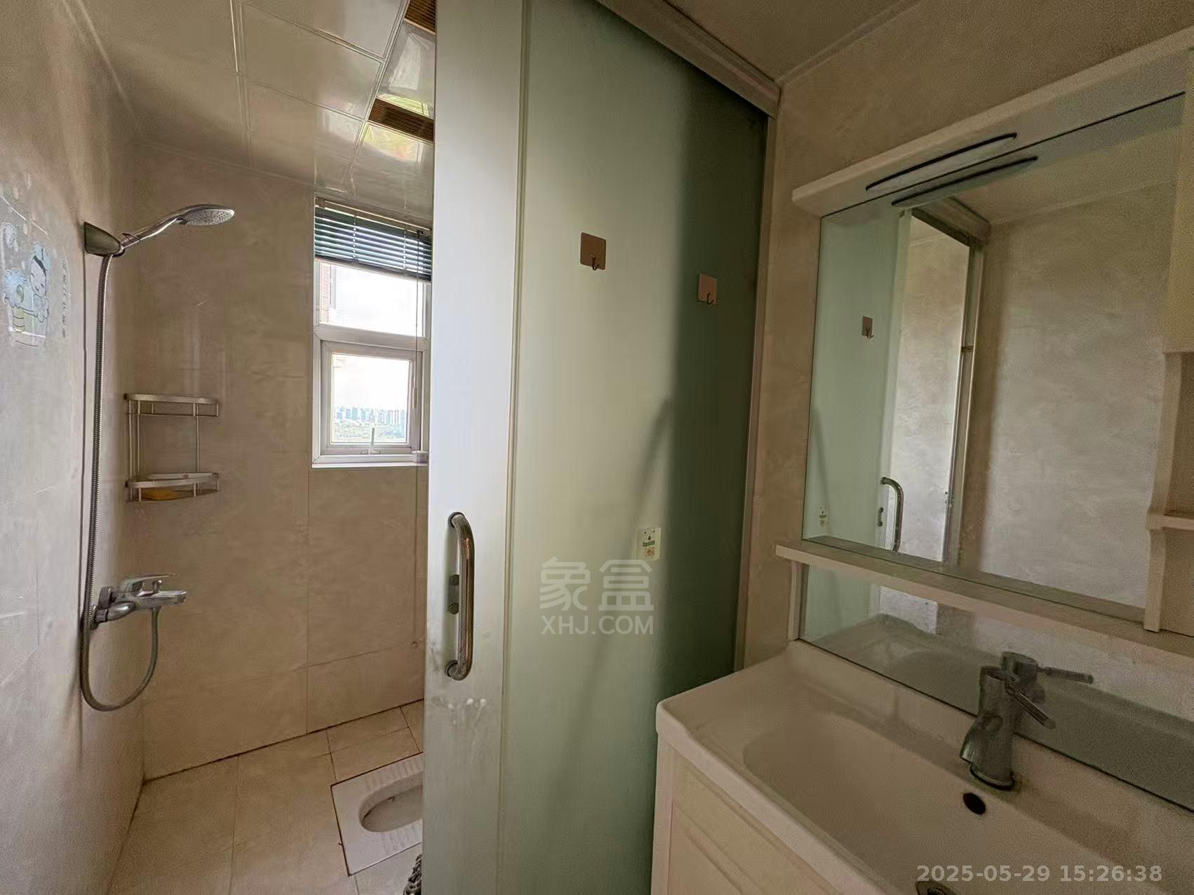 美的城二期 3室2厅2卫 1800.0元/月 美的城二期 3室2厅2卫 1800.0元/月室内图