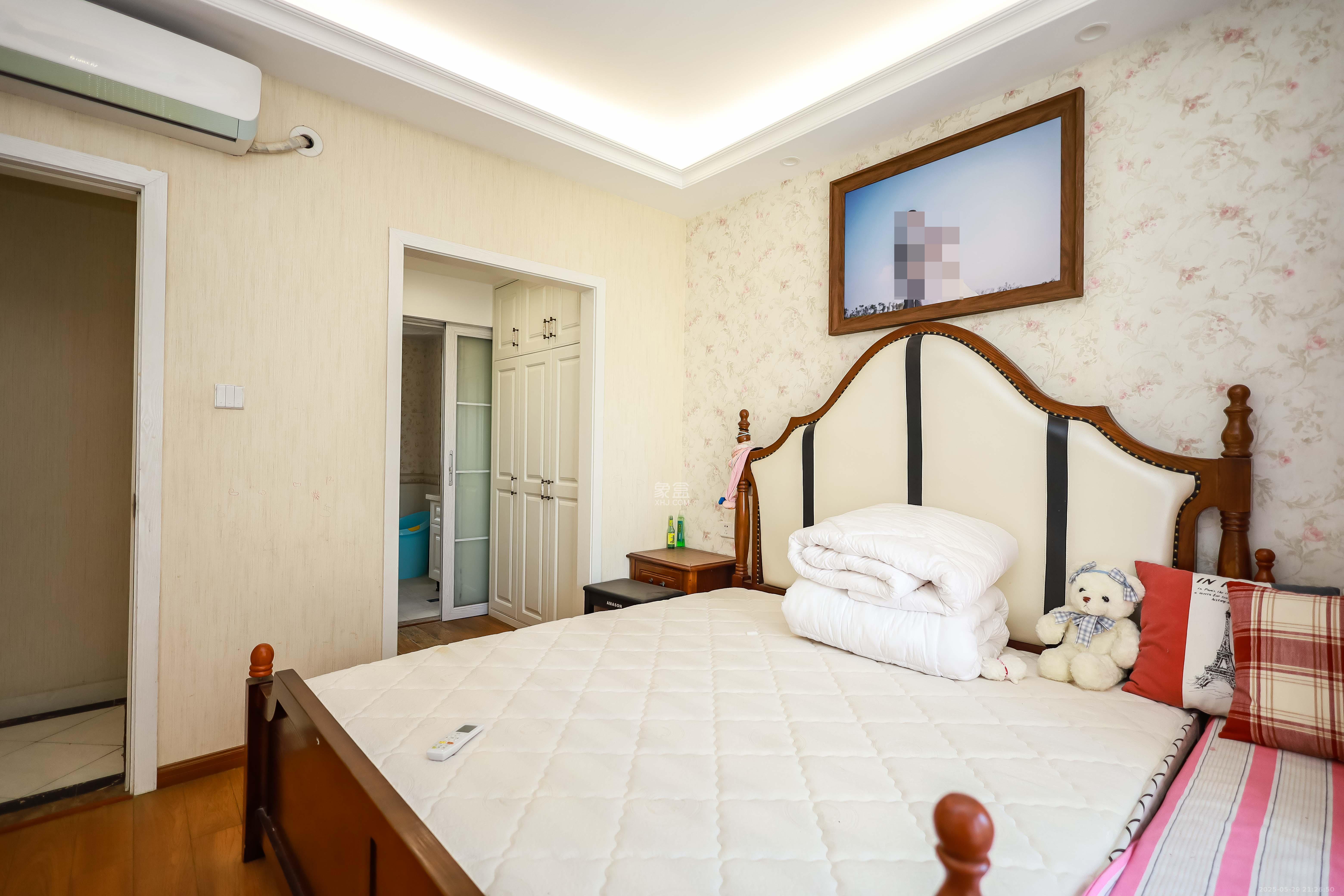 天麓尚层 4室2厅2卫 95.0万 天麓尚层 4室2厅2卫 95.0万卧室