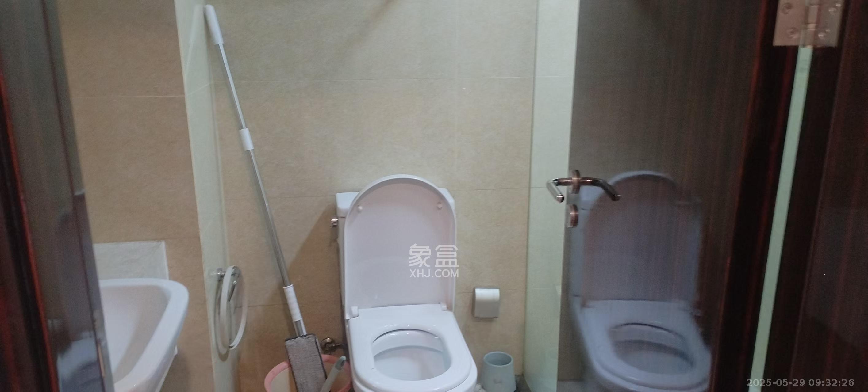 北辰定江洋  3室2厅2卫    6000.0元/月 北辰定江洋  3室2厅2卫    6000.0元/月室内图