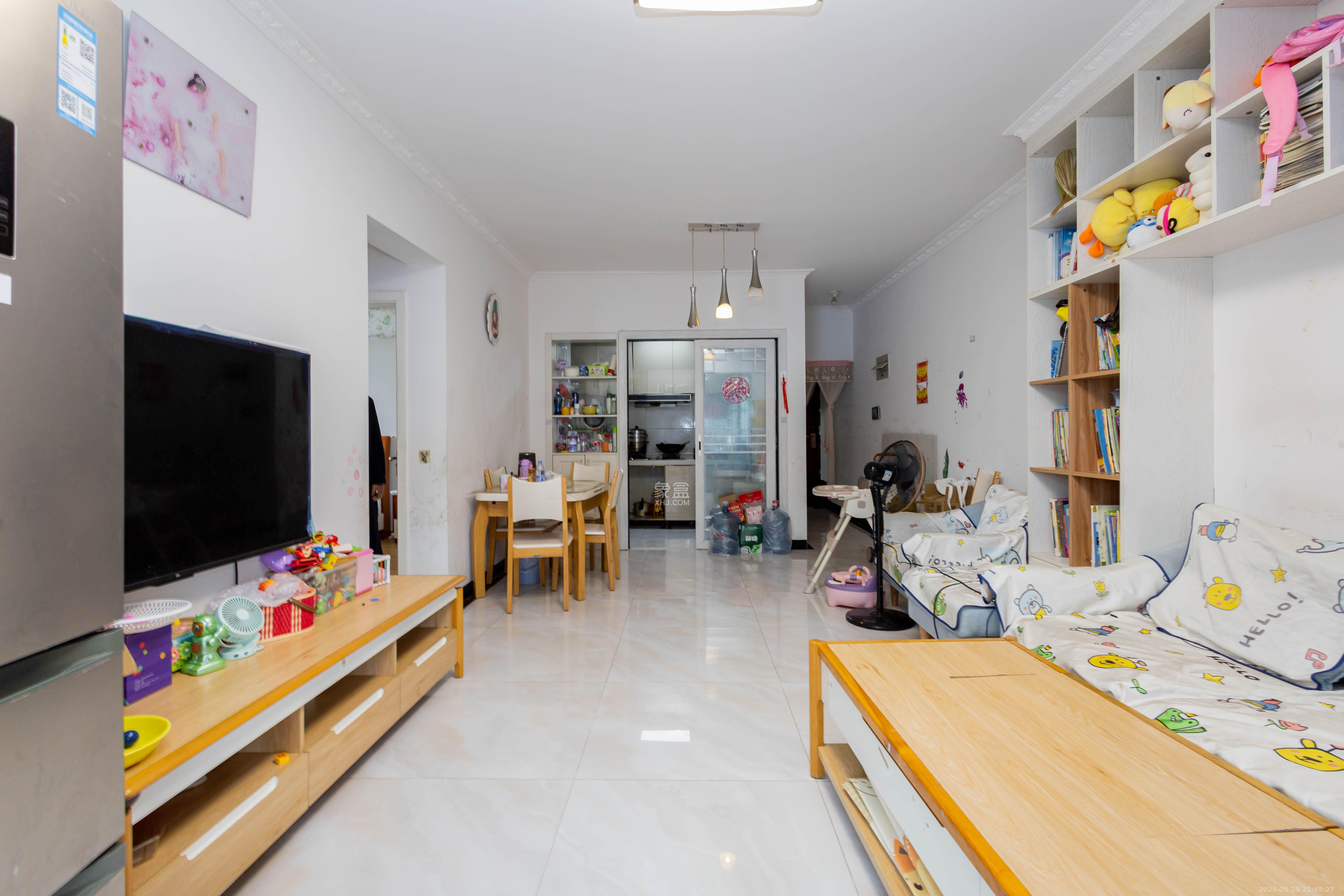 中国铁建国际城二期  3室2厅1卫    48.0万 中国铁建国际城二期  3室2厅1卫    48.0万客厅