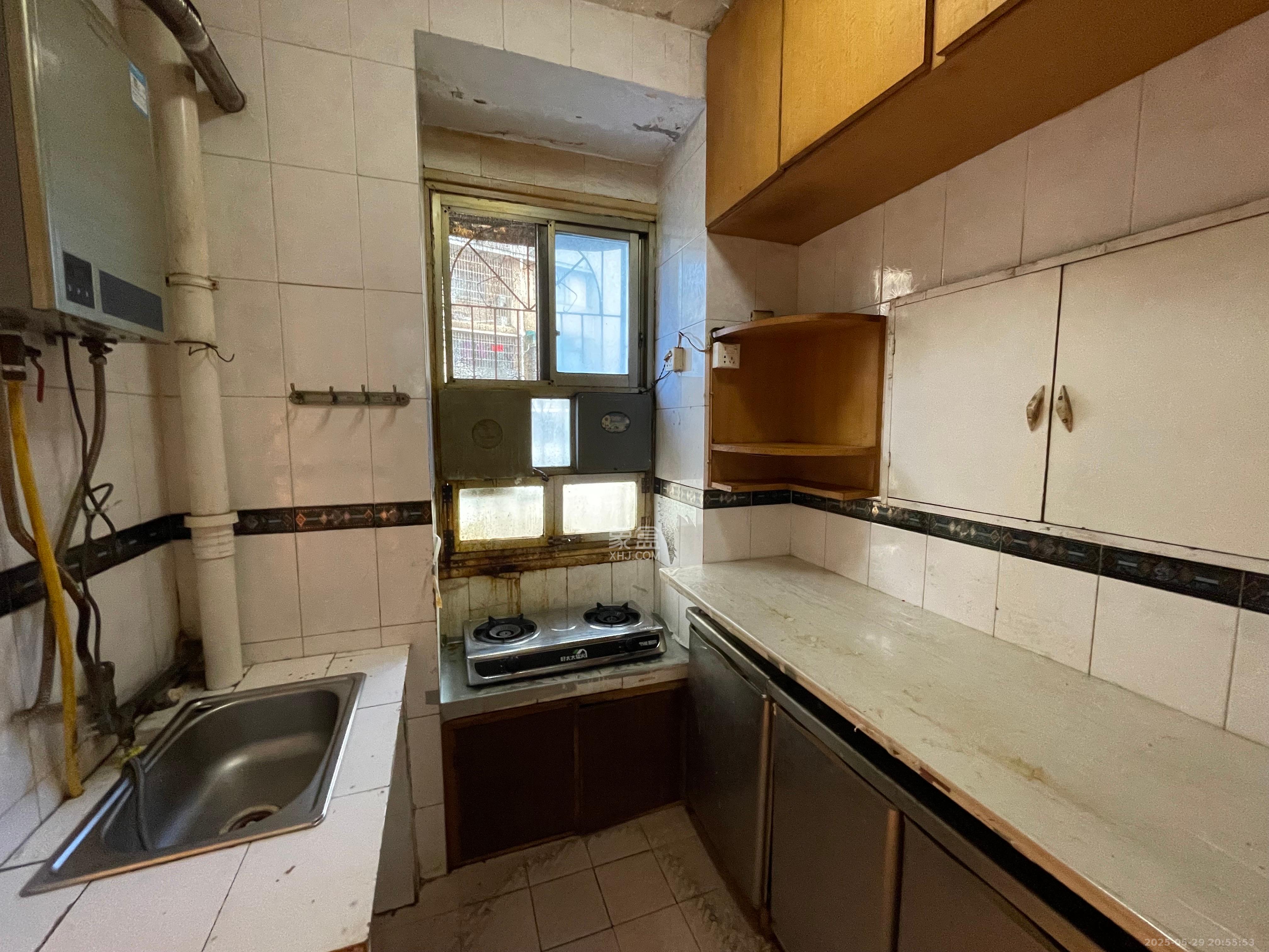 南园小区 2室2厅1卫 1700.0元/月 南园小区 2室2厅1卫 1700.0元/月室内图