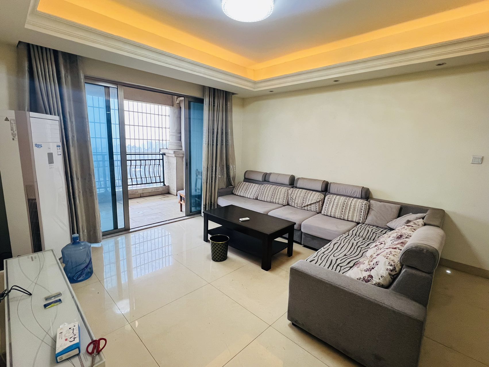 碧桂园 3室2厅2卫 1800.0元/月 碧桂园 3室2厅2卫 1800.0元/月室内图