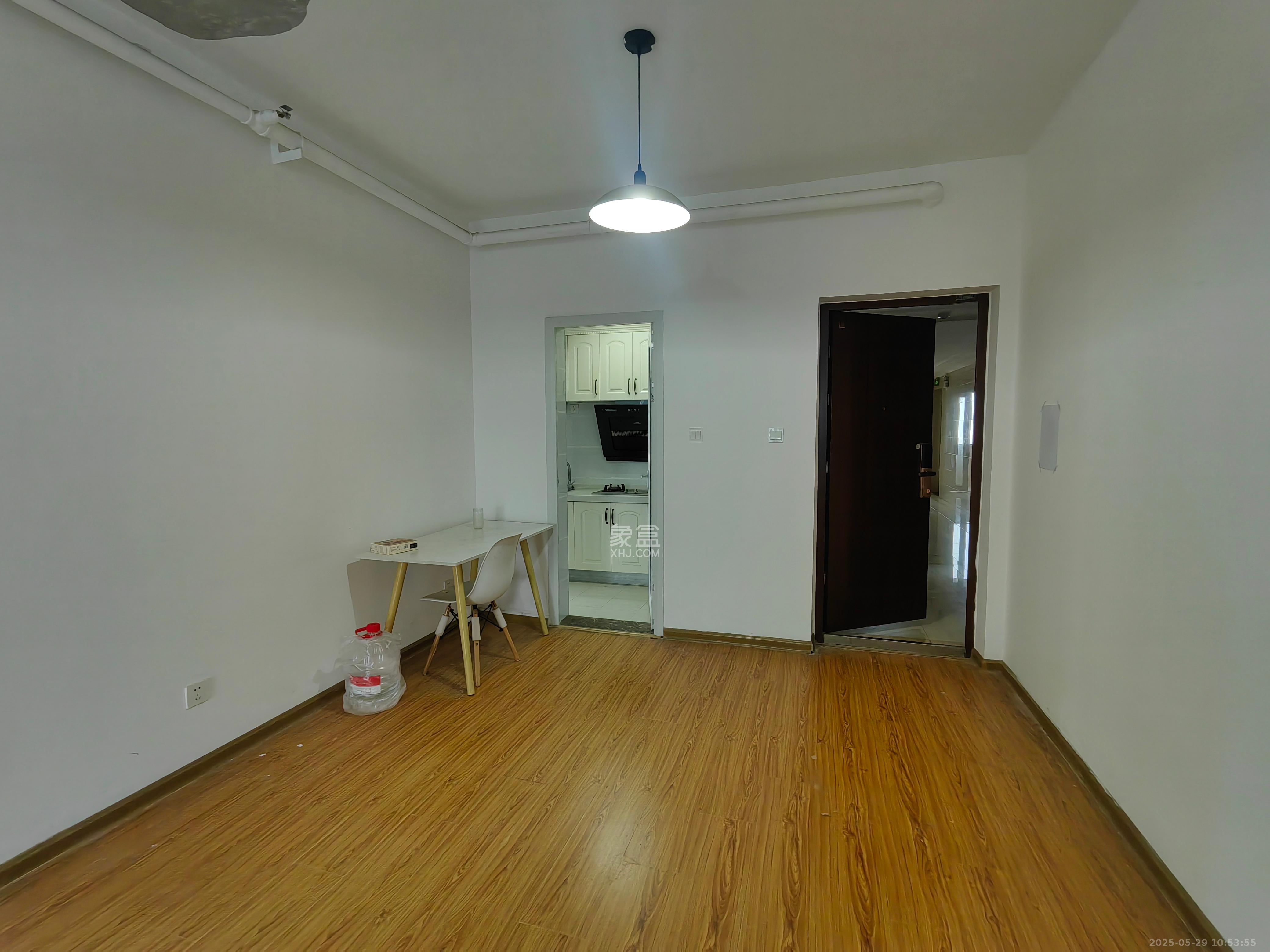 中建梅溪湖中心  3室2厅2卫   2800.00元/月室内图