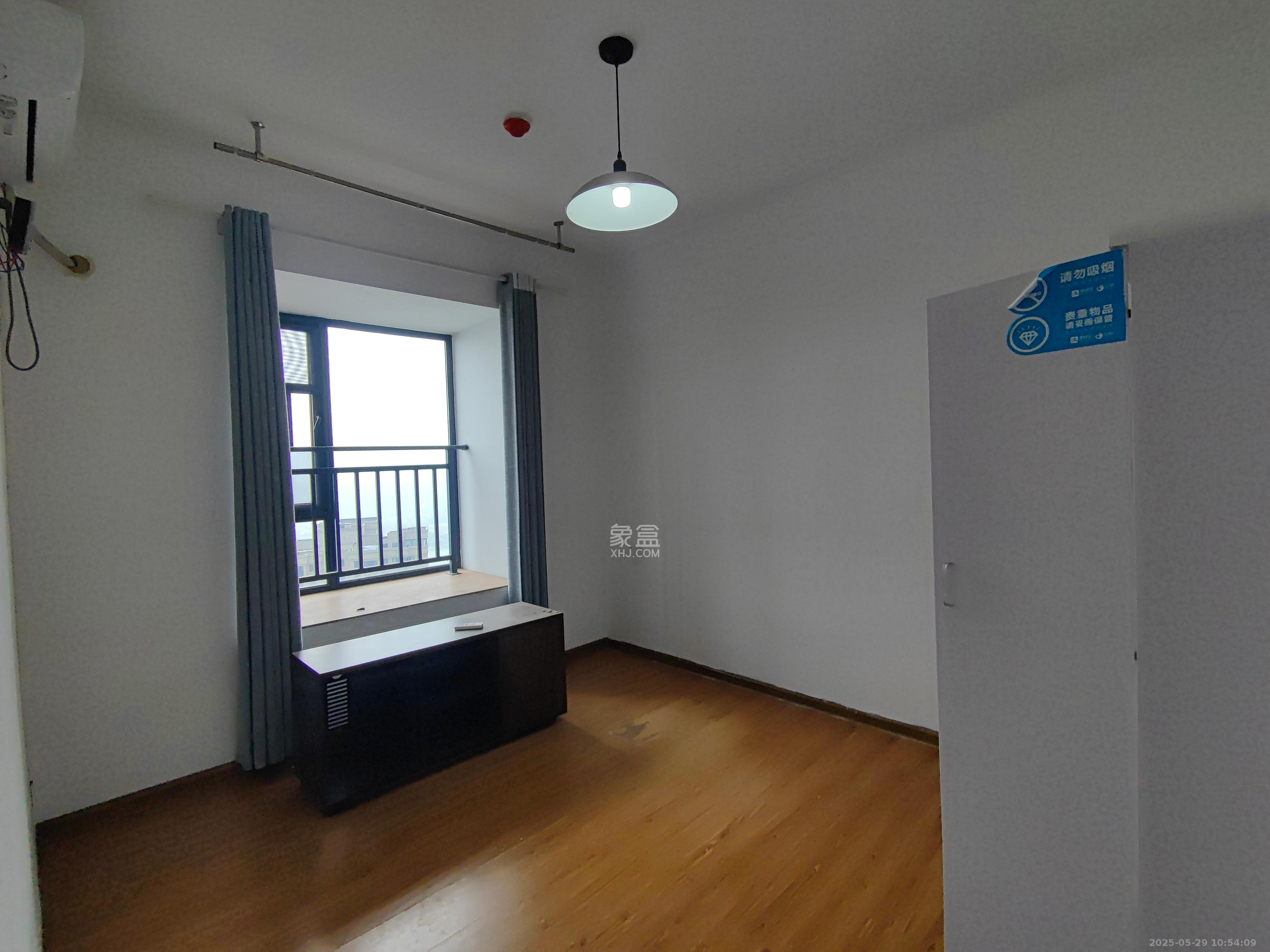 中建梅溪湖中心  3室2厅2卫   2800.00元/月室内图
