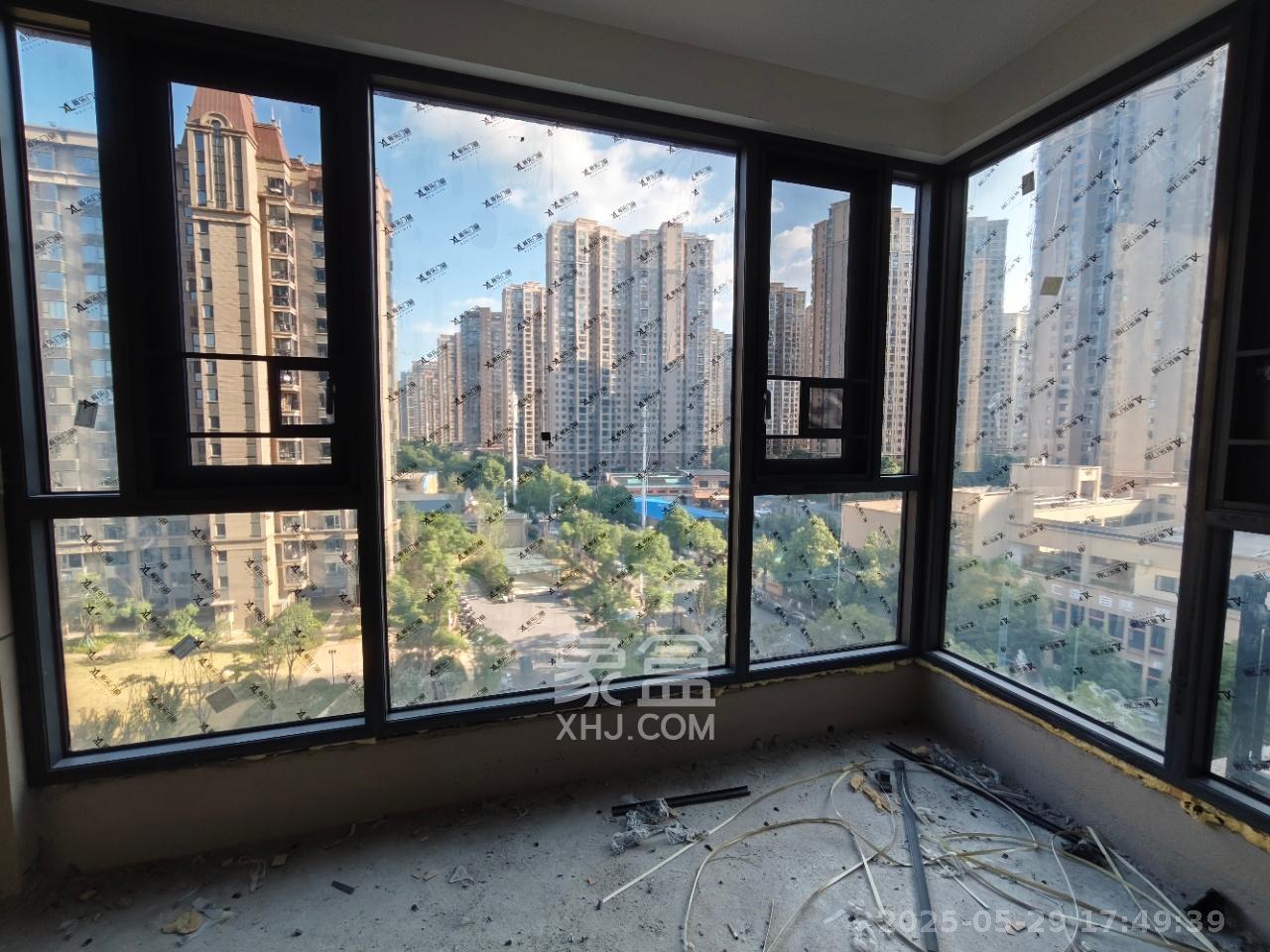 恒大江湾  3室2厅2卫    2300.0元/月 恒大江湾  3室2厅2卫    2300.0元/月室内图