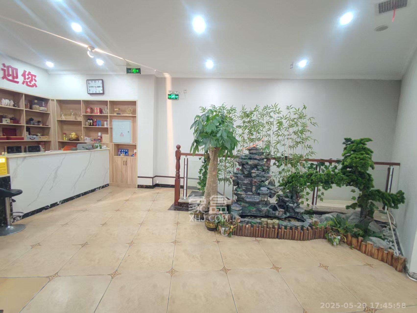 江山帝景雅典   80.0㎡     8000.00元/月室内图