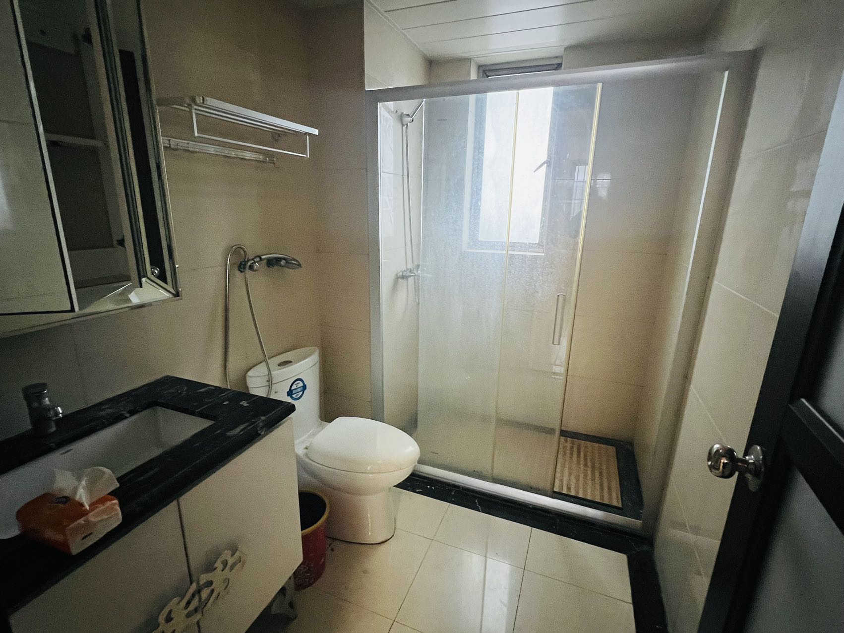 碧桂园 3室2厅2卫 1800.0元/月 碧桂园 3室2厅2卫 1800.0元/月室内图