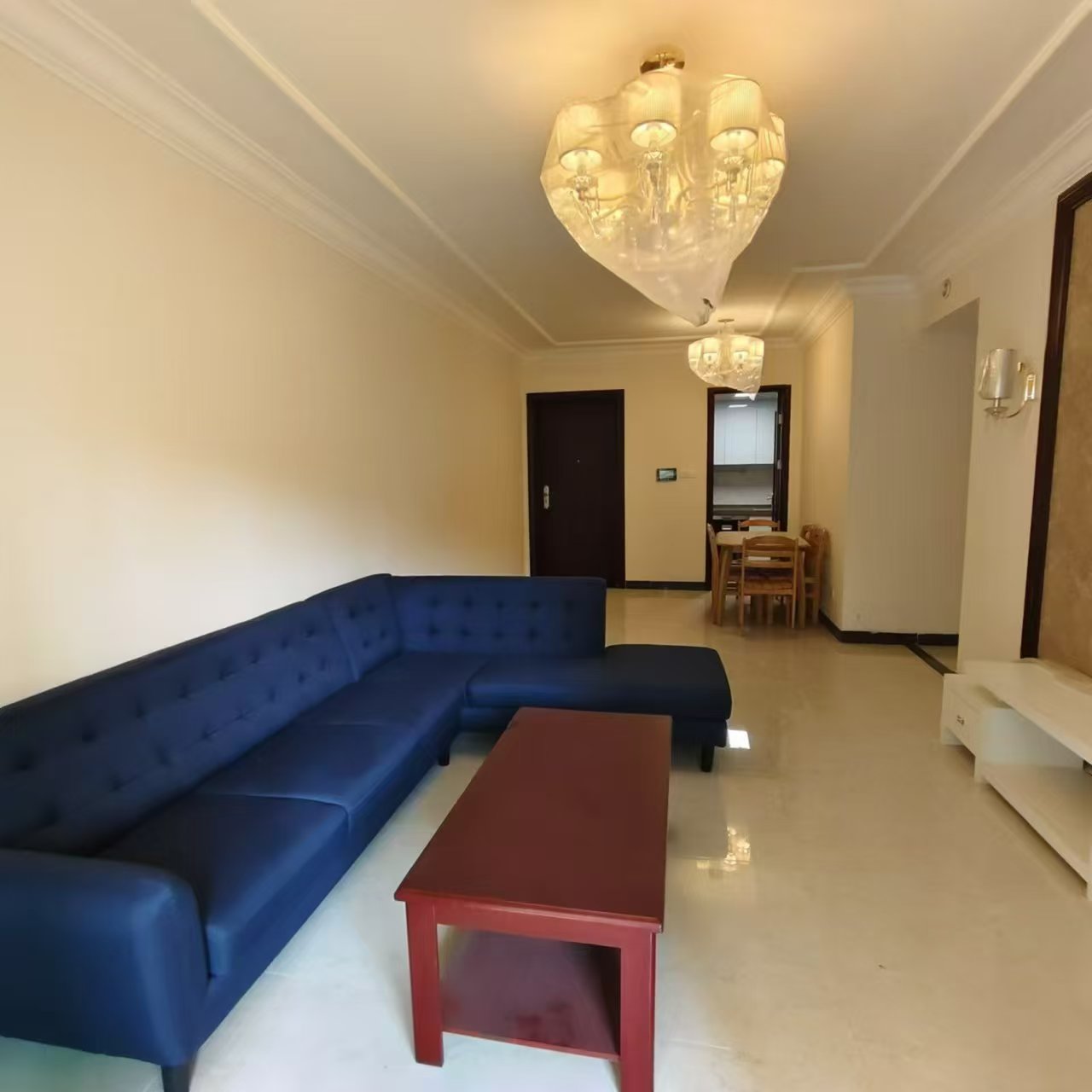 恒大绿洲 3室2厅2卫 1800.0元/月 恒大绿洲 3室2厅2卫 1800.0元/月室内图