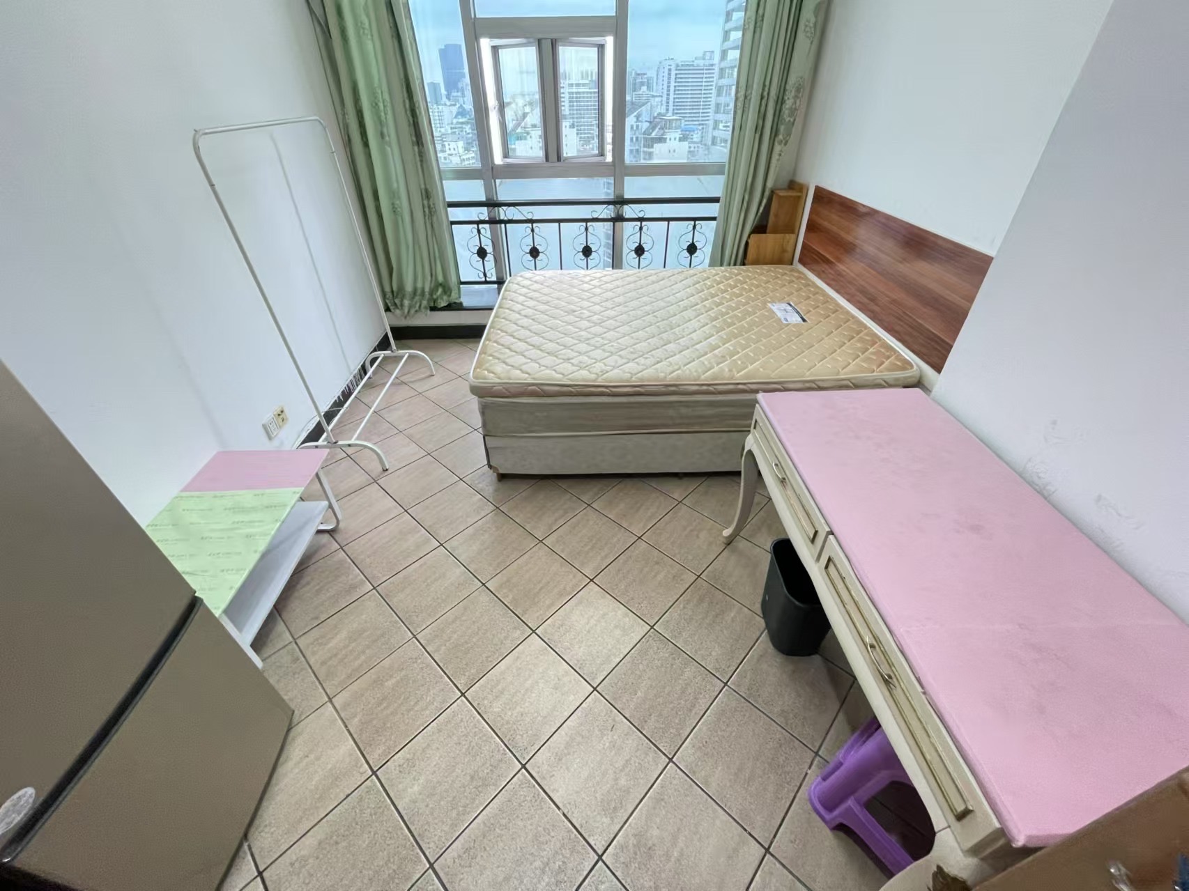银达大厦（银达商务大厦）  1室0厅1卫   1200.00元/月室内图