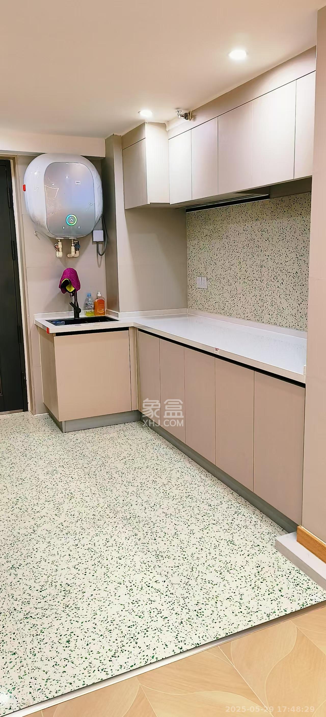 佳兆业云顶都汇  1室1厅1卫   2000.00元/月室内图