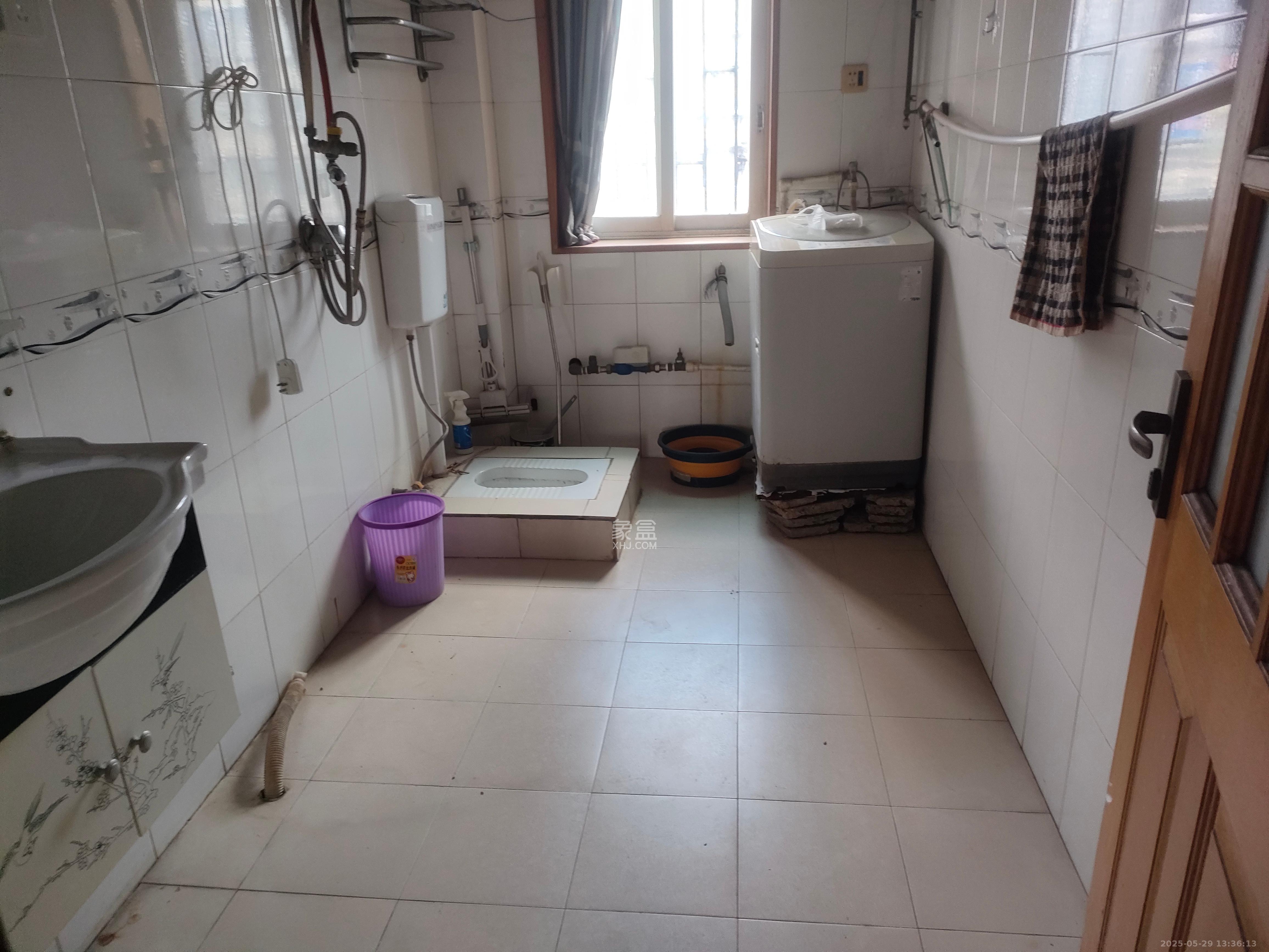 朝阳一、二村 3室2厅1卫 2200.0元/月 朝阳一、二村 3室2厅1卫 2200.0元/月室内图