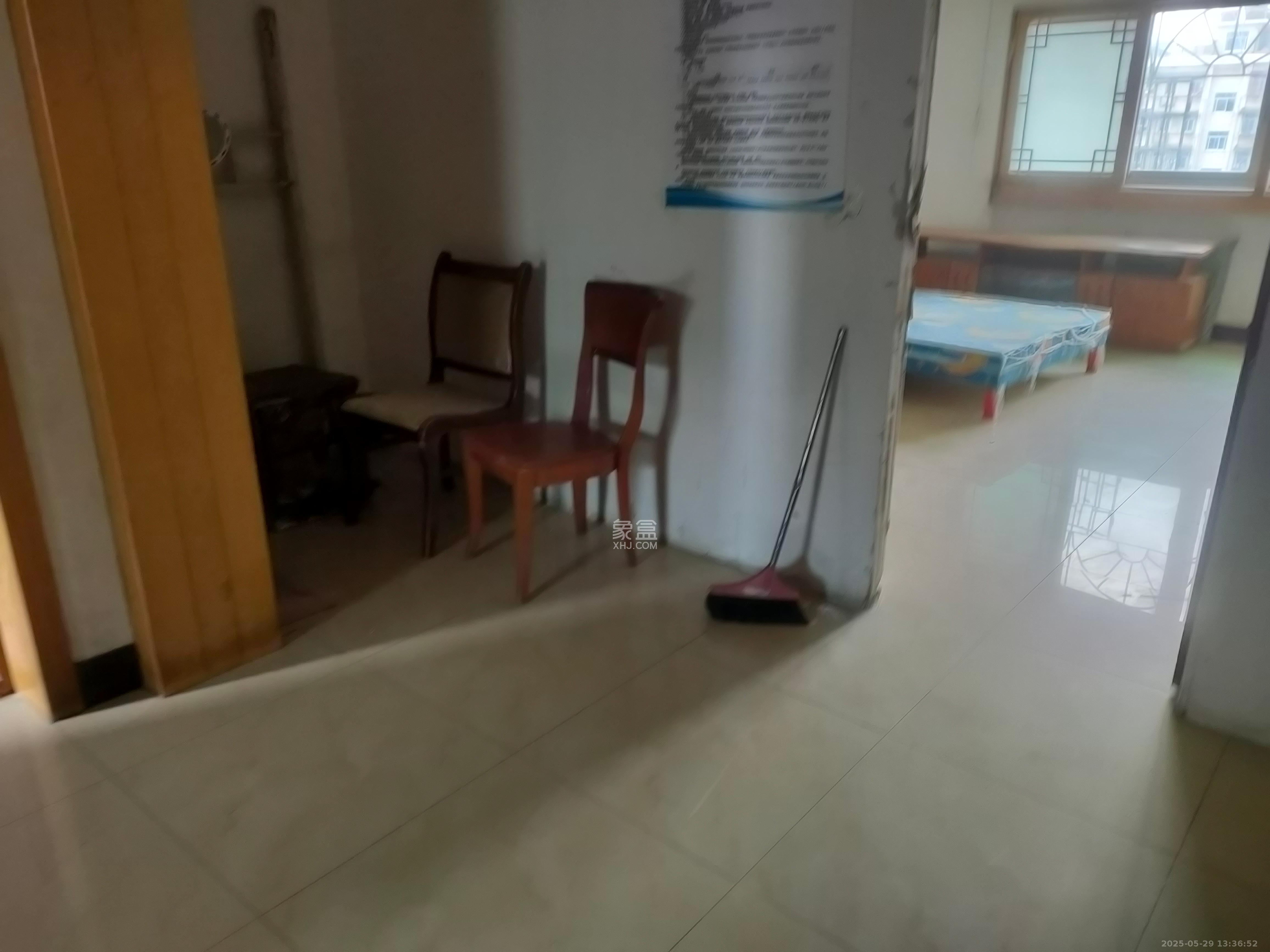 朝阳一、二村 3室2厅1卫 2200.0元/月 朝阳一、二村 3室2厅1卫 2200.0元/月室内图