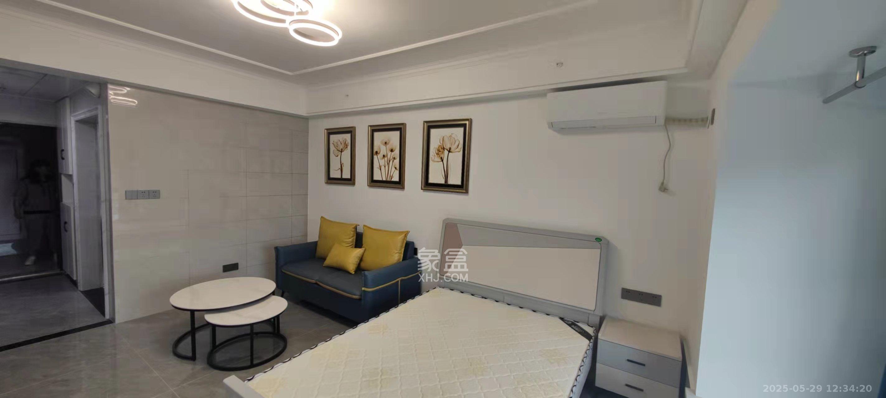 奥园城市天骄一期  1室1厅1卫   1900.00元/月室内图