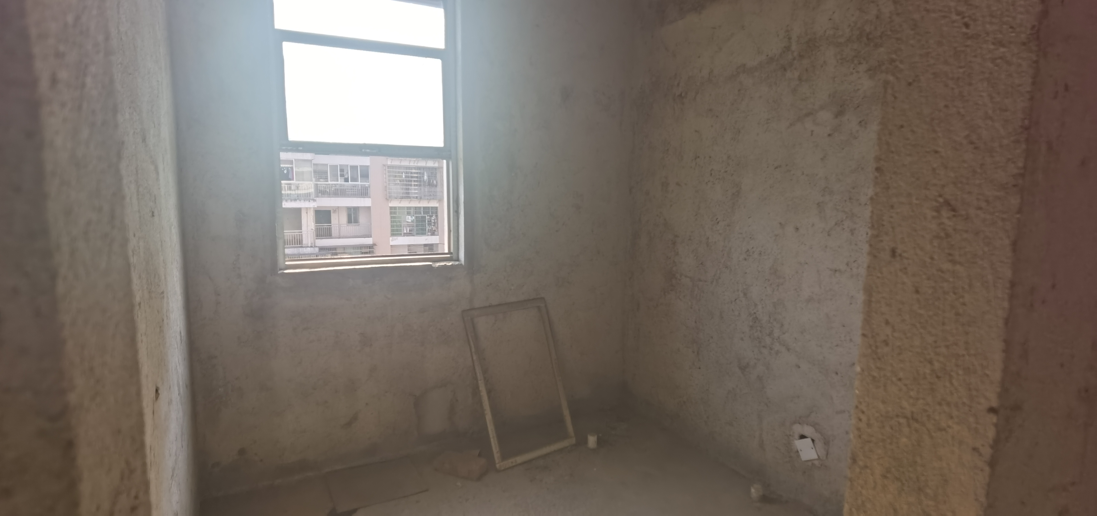 君临天厦 3室2厅2卫 52.8万 君临天厦 3室2厅2卫 52.8万客厅