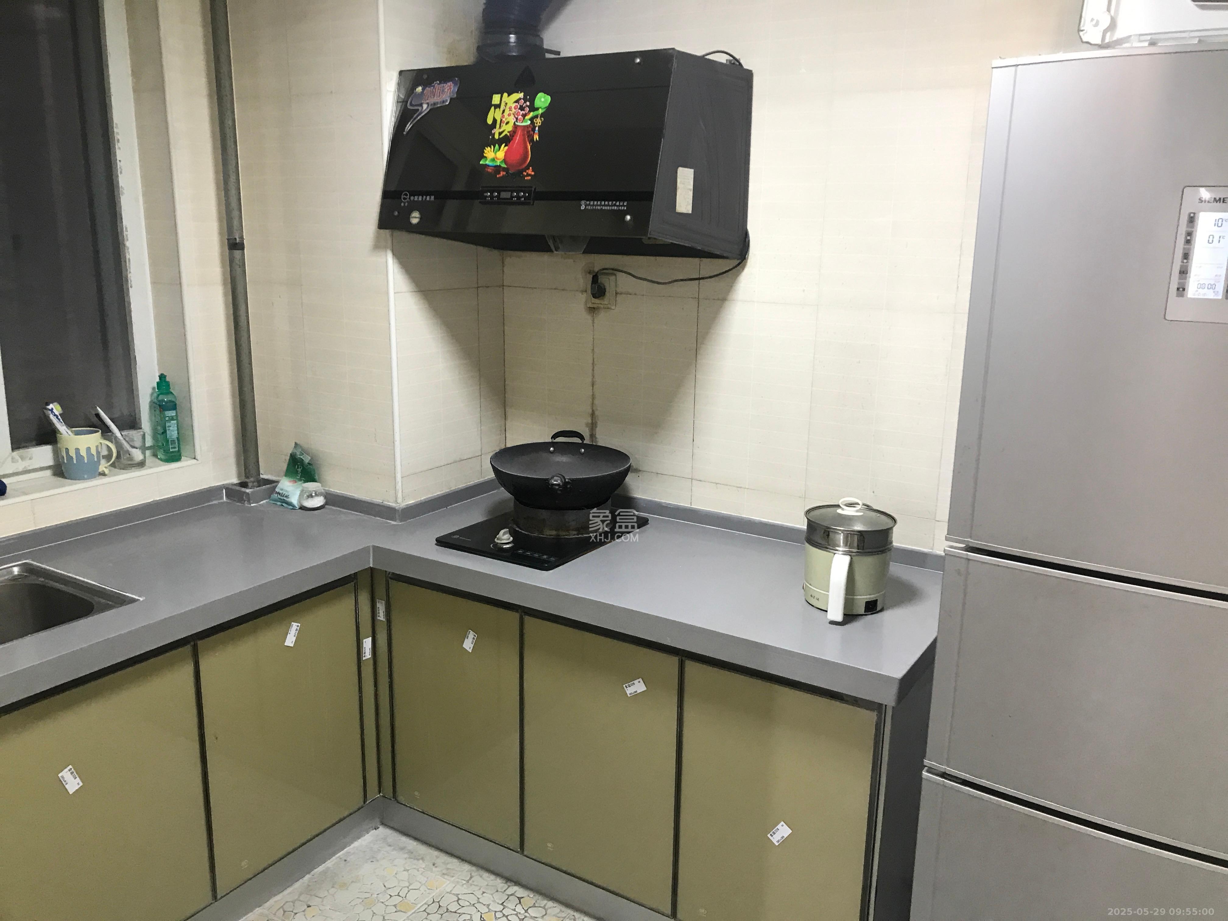 上林国际  2室1厅1卫   1600.00元/月室内图