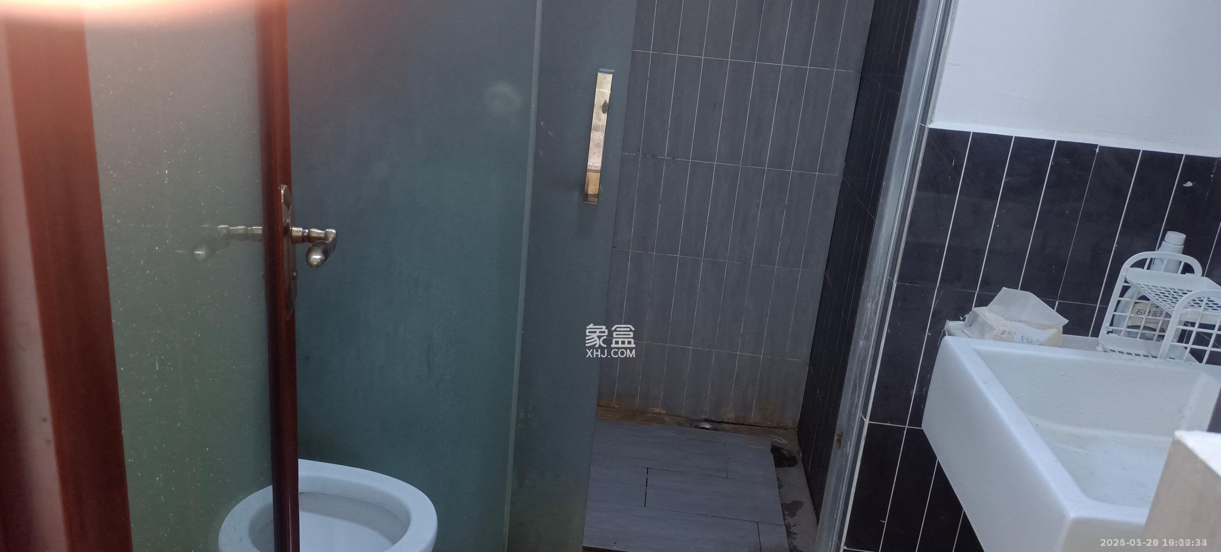 天元涉外景园B区  1室1厅1卫   1400.00元/月室内图