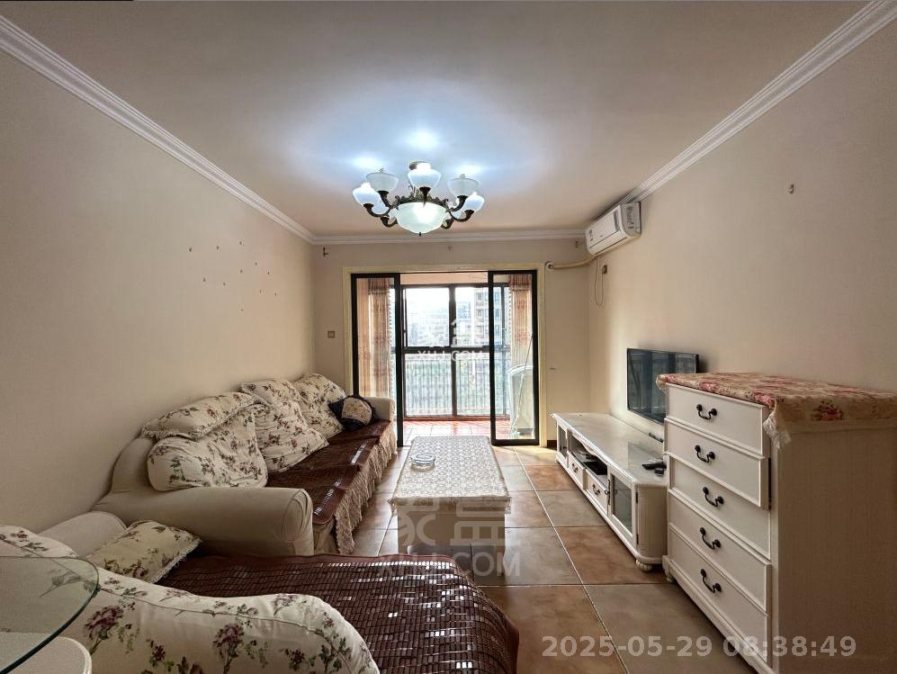 恒瑞雅园 2室2厅1卫 1600.0元/月 恒瑞雅园 2室2厅1卫 1600.0元/月室内图