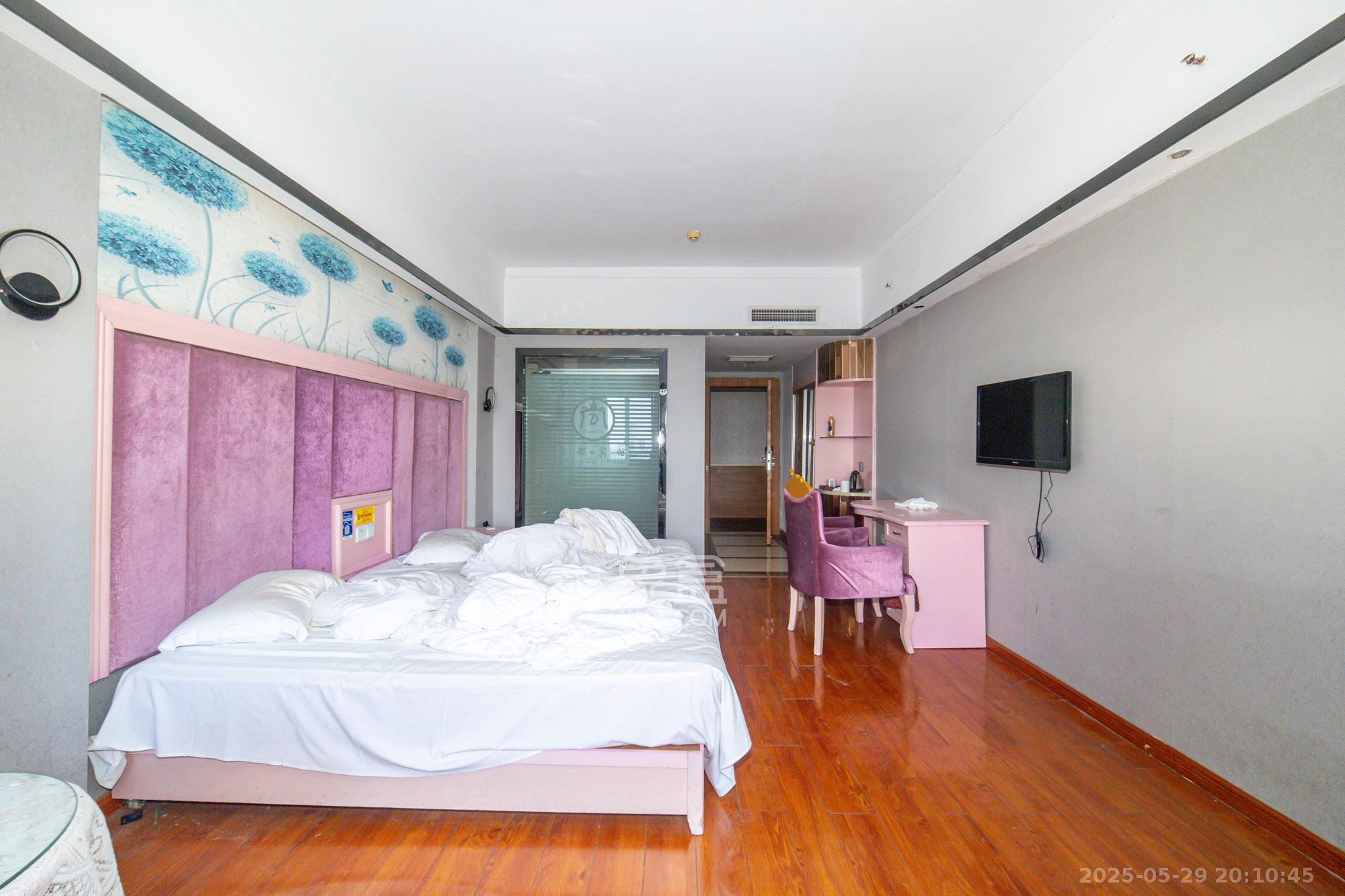 尚都花园城 1室1厅1卫 18.8万 尚都花园城 1室1厅1卫 18.8万客厅