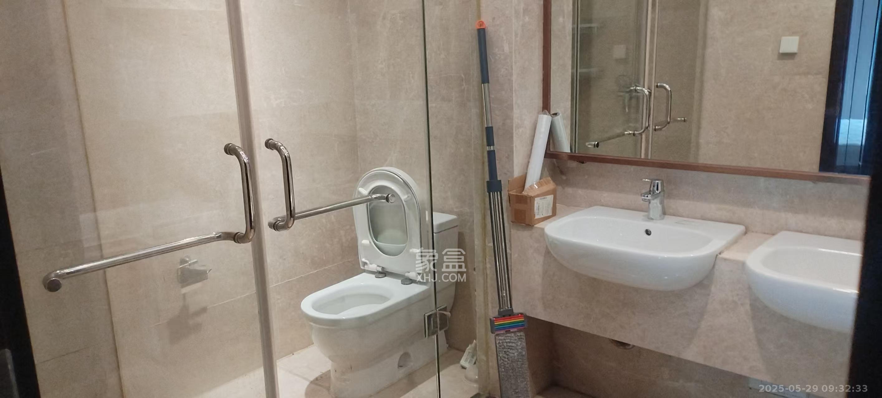 北辰定江洋  3室2厅2卫    6000.0元/月 北辰定江洋  3室2厅2卫    6000.0元/月室内图