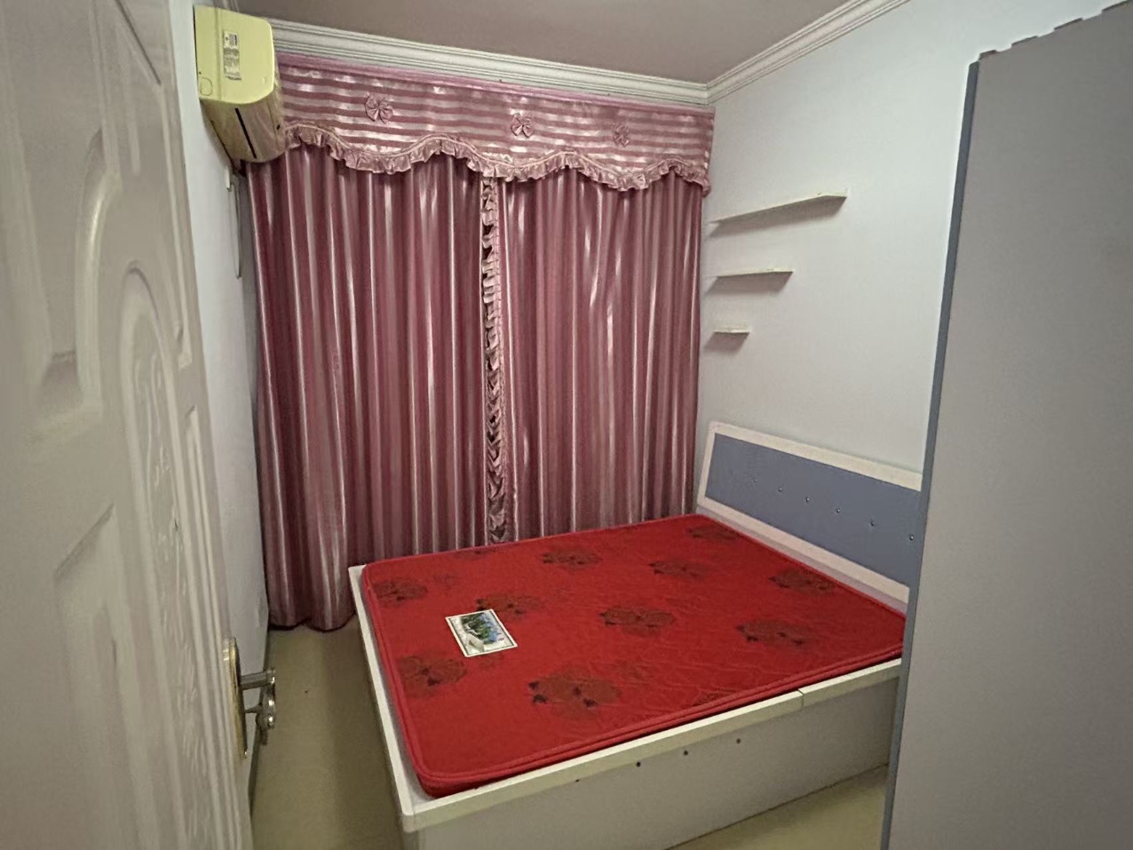 景明佳园 2室2厅1卫 1200.0元/月 景明佳园 2室2厅1卫 1200.0元/月室内图