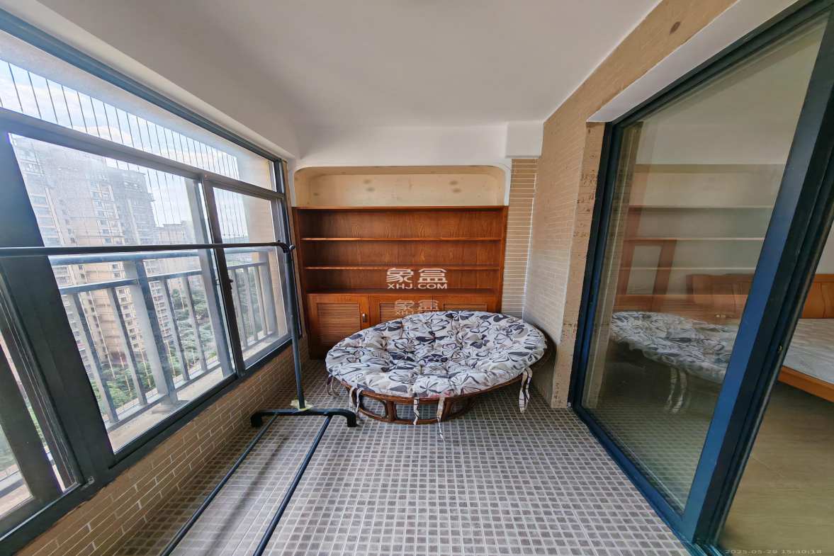 中建麓山和苑  3室2厅1卫    1600.0元/月 中建麓山和苑  3室2厅1卫    1600.0元/月室内图