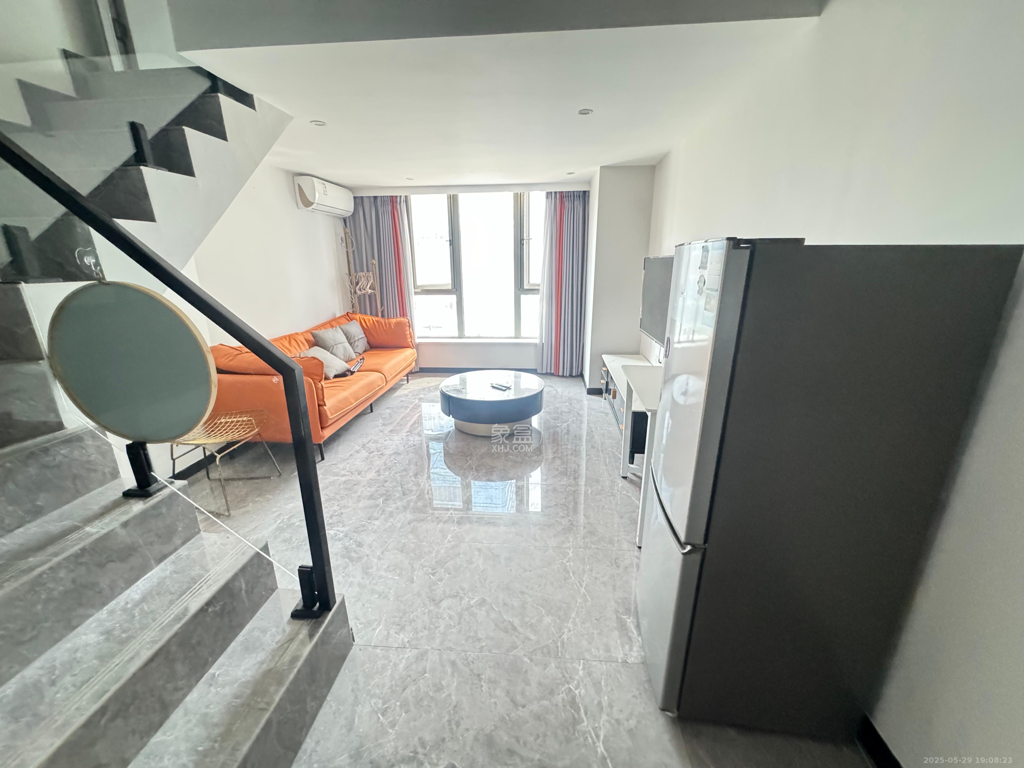 梅溪湖金茂湾 2室1厅1卫 2000.0元/月 梅溪湖金茂湾 2室1厅1卫 2000.0元/月室内图