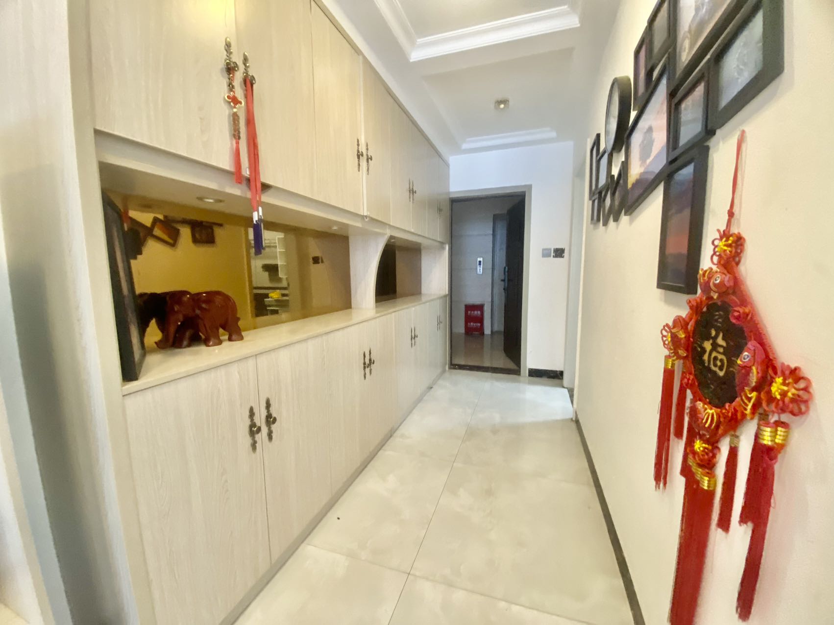 华都国际花园 2室2厅1卫 1600.0元/月 华都国际花园 2室2厅1卫 1600.0元/月室内图