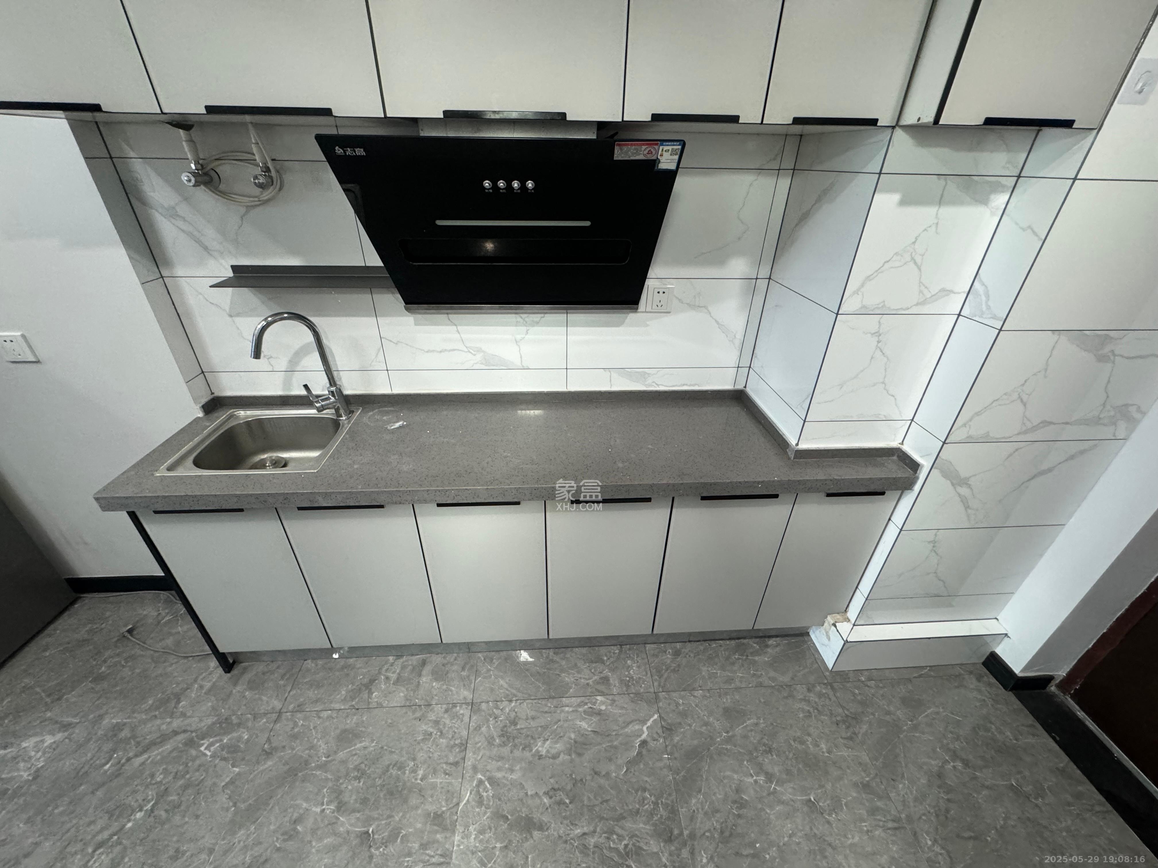 梅溪湖金茂湾 2室1厅1卫 2000.0元/月 梅溪湖金茂湾 2室1厅1卫 2000.0元/月室内图