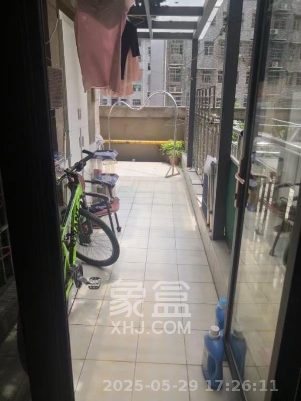 湘江锦绣 4室2厅1卫 2300.0元/月 湘江锦绣 4室2厅1卫 2300.0元/月室内图