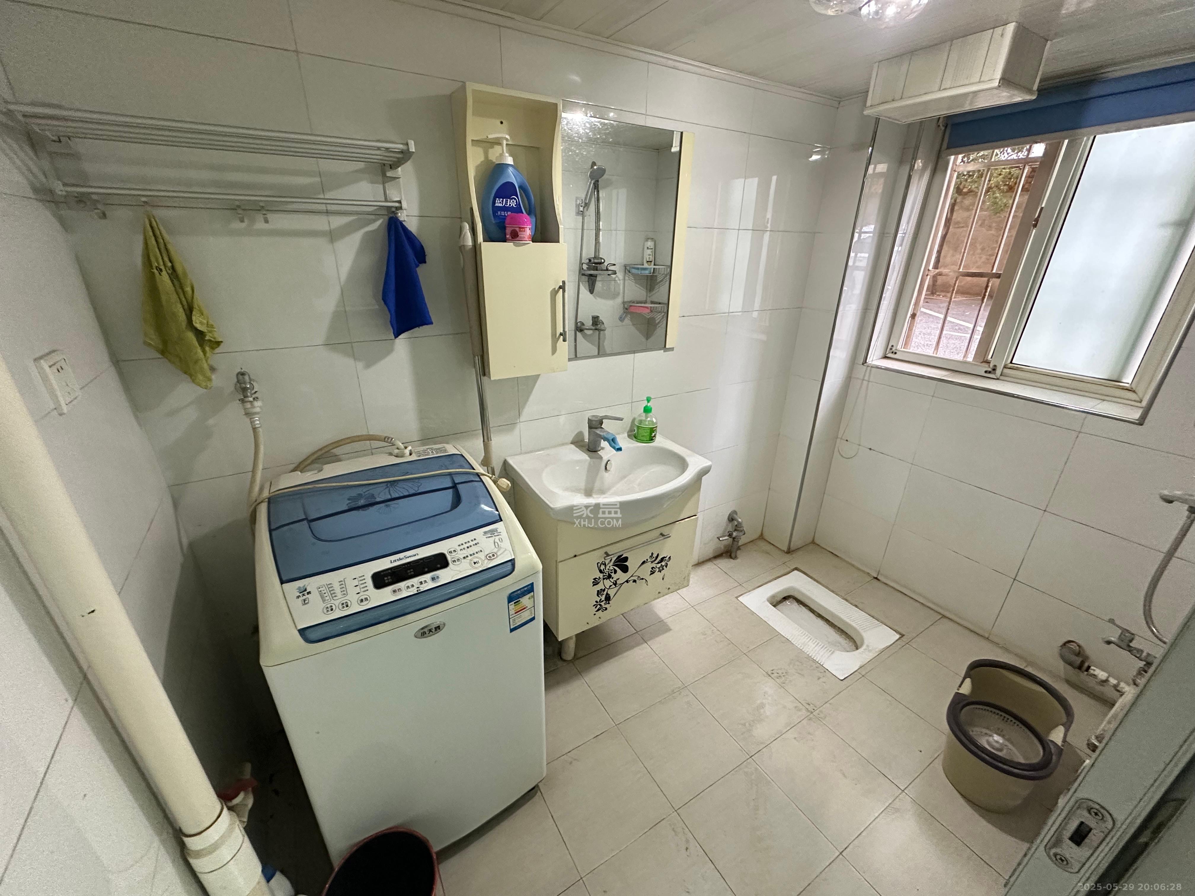 富绿新村  2室2厅1卫   1400.00元/月室内图