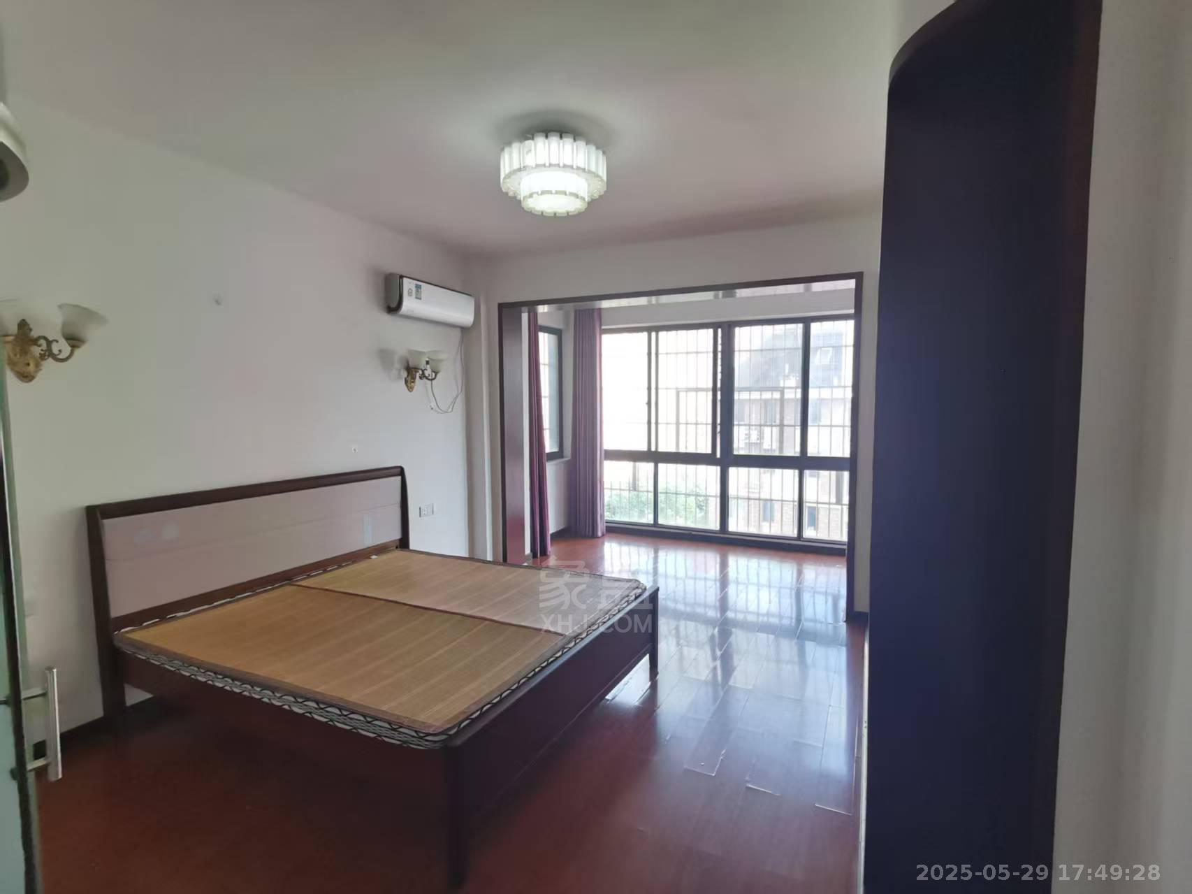 天泉一品 5室2厅3卫 2500.0元/月 天泉一品 5室2厅3卫 2500.0元/月小区图