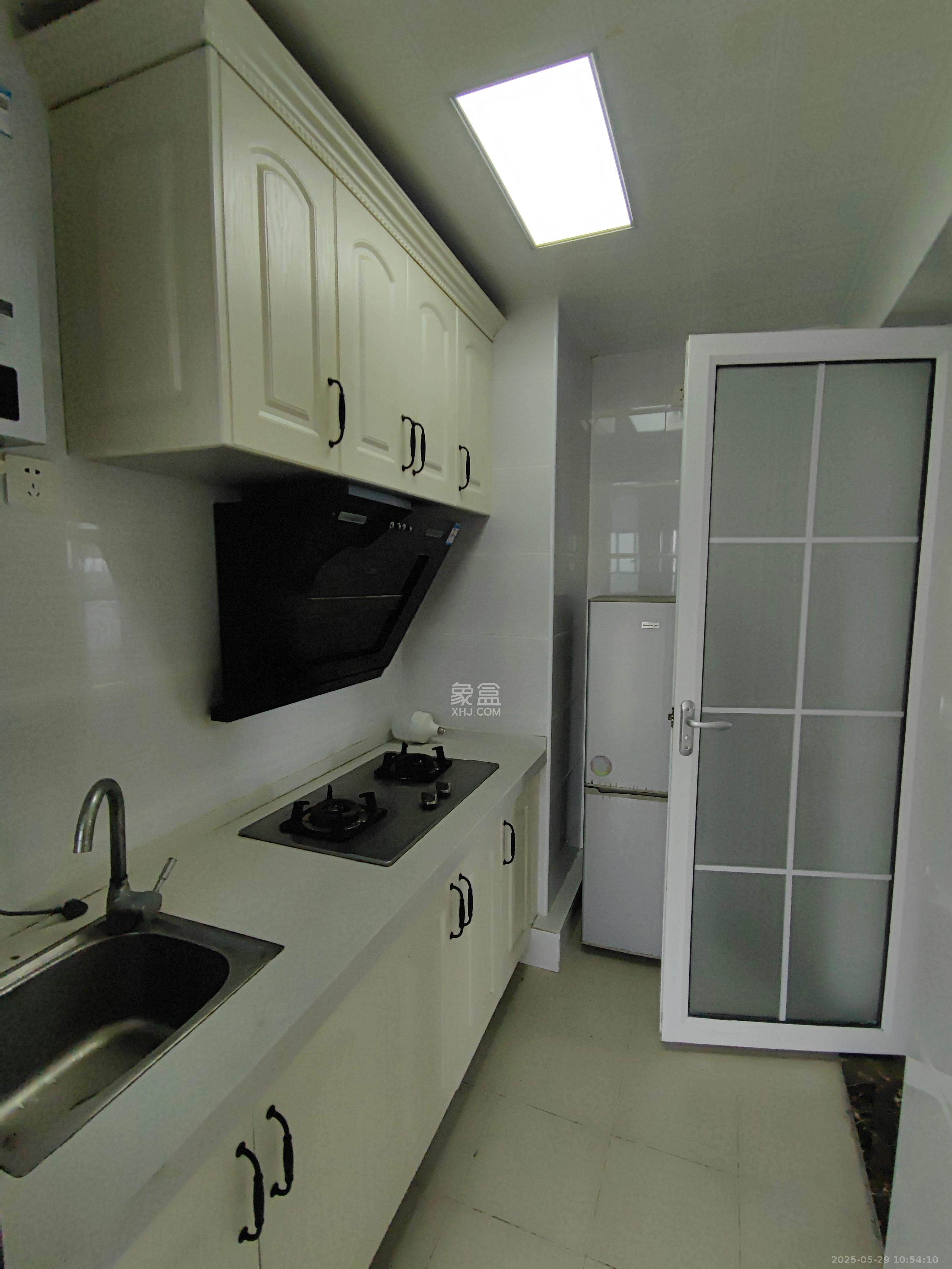 中建梅溪湖中心  3室2厅2卫   2800.00元/月室内图