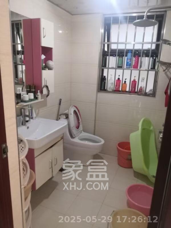 湘江锦绣 4室2厅1卫 2300.0元/月 湘江锦绣 4室2厅1卫 2300.0元/月室内图