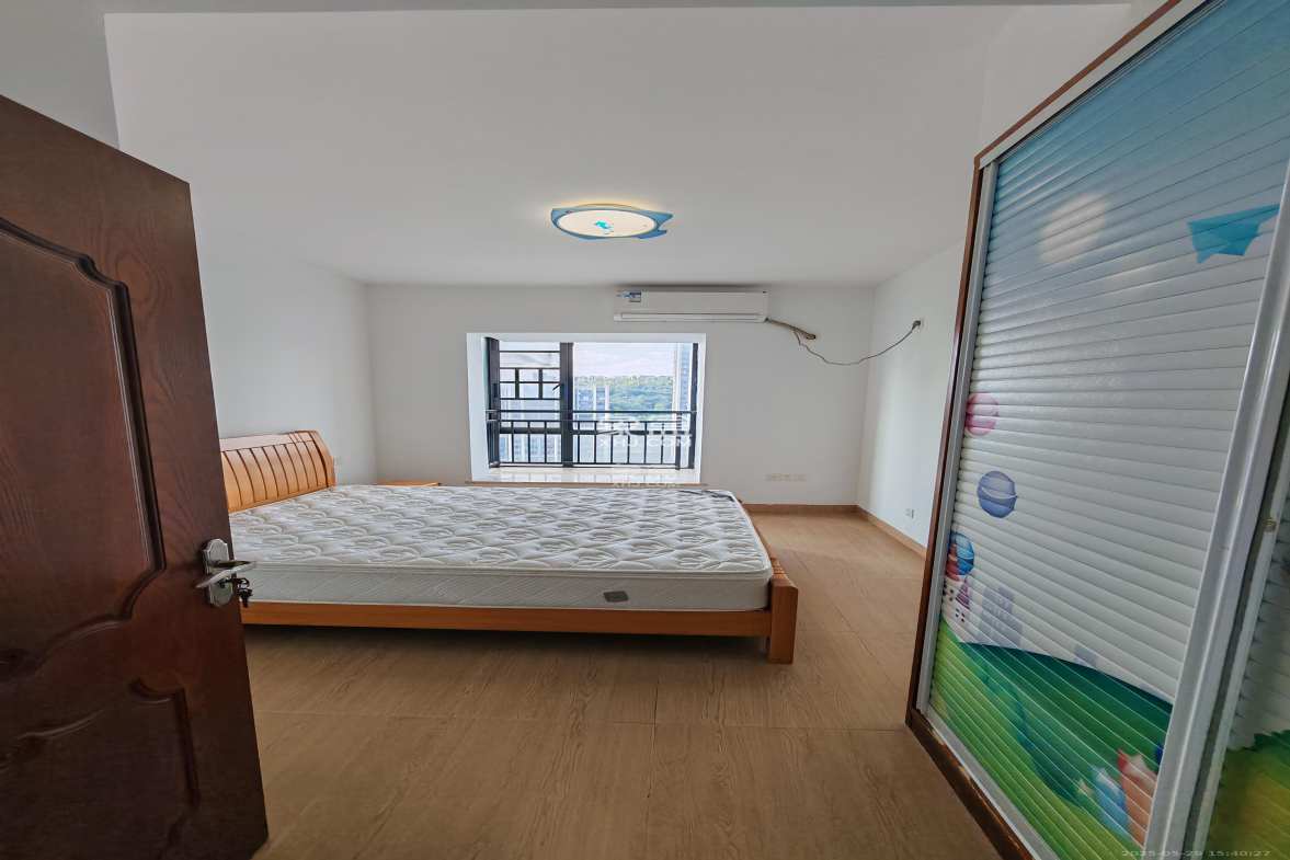 中建麓山和苑  3室2厅1卫    1600.0元/月 中建麓山和苑  3室2厅1卫    1600.0元/月室内图