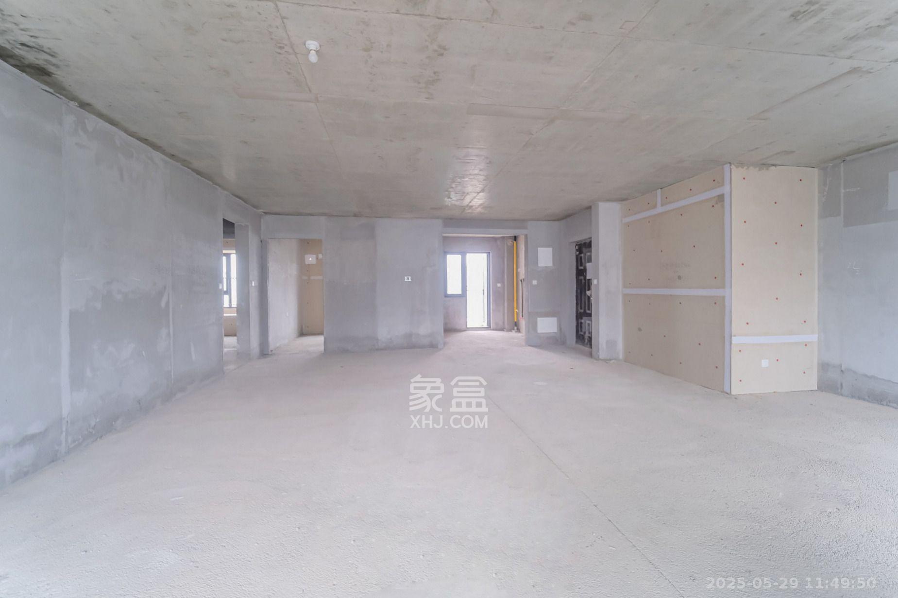 保利金香槟  4室2厅2卫    900.0元/月 保利金香槟  4室2厅2卫    900.0元/月室内图