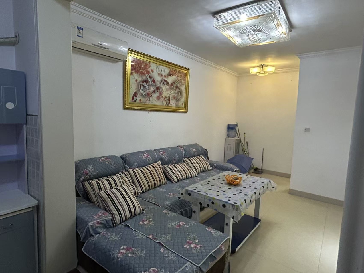 景明佳园 2室2厅1卫 1200.0元/月 景明佳园 2室2厅1卫 1200.0元/月室内图