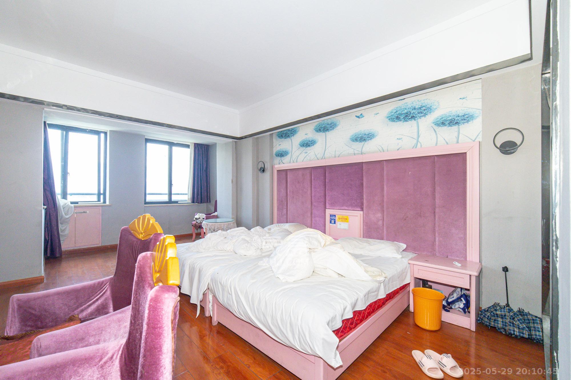 尚都花园城 1室1厅1卫 18.8万 尚都花园城 1室1厅1卫 18.8万客厅